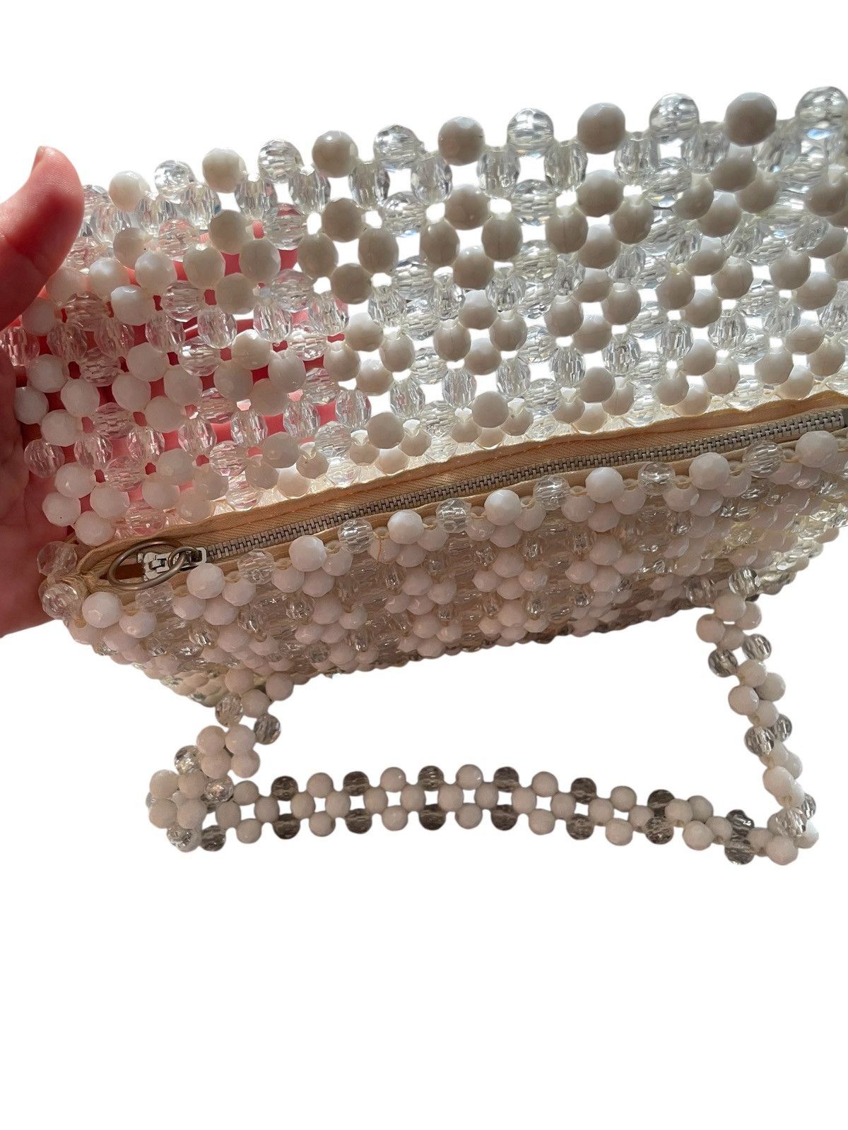 Vintage 1960s white/clear beaded woven handmade satchel handbag Size ONE SIZE - 4 Thumbnail
