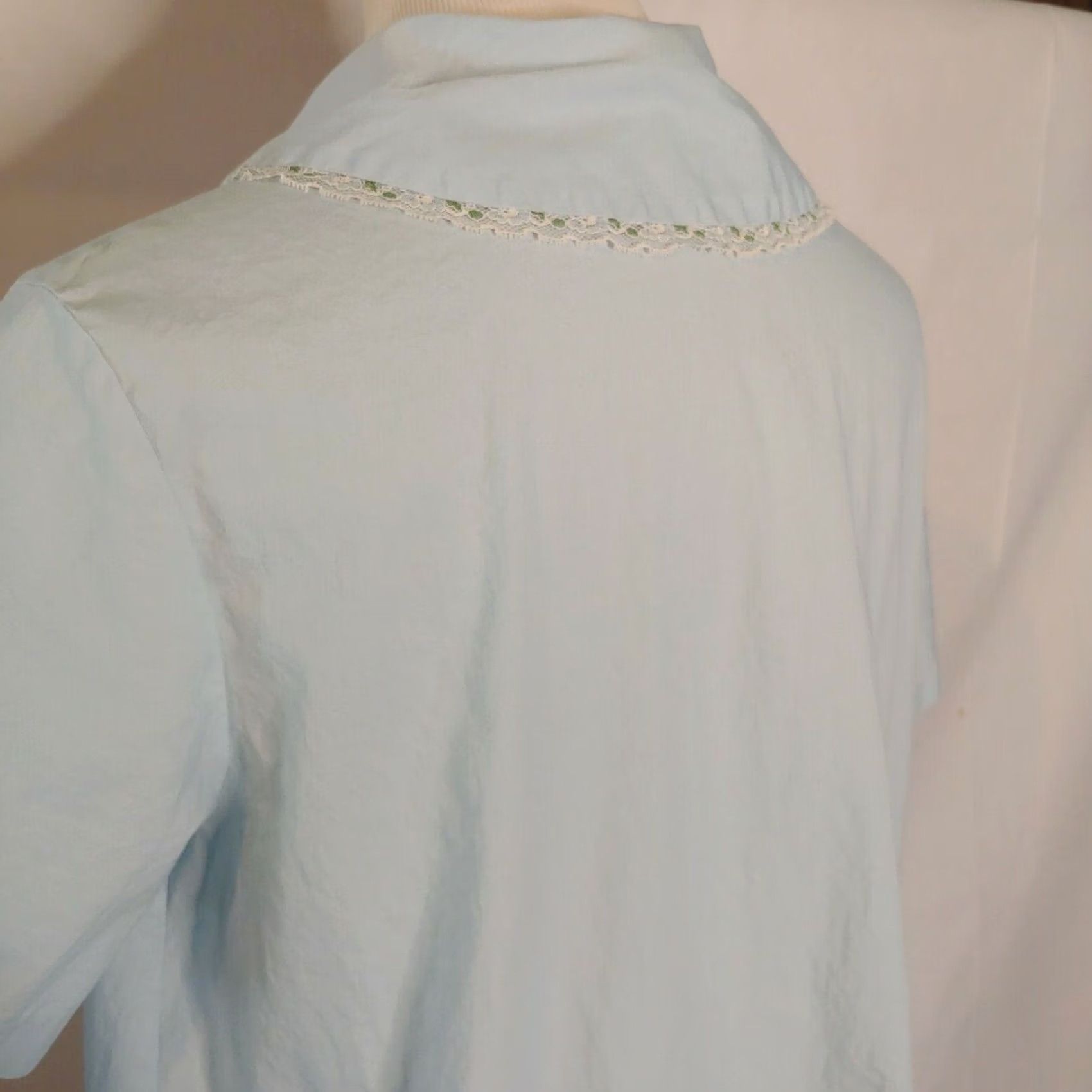 Vintage VINTAGE Womens Nightgown M/L Lace Trim Blue Short Sleeve Button Grannycore Shirt Size 32" / US 10 / IT 46 - 6 Thumbnail