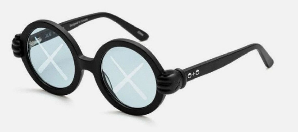 KAWS SONS + DAUGHTERS SUNGLASSES セット