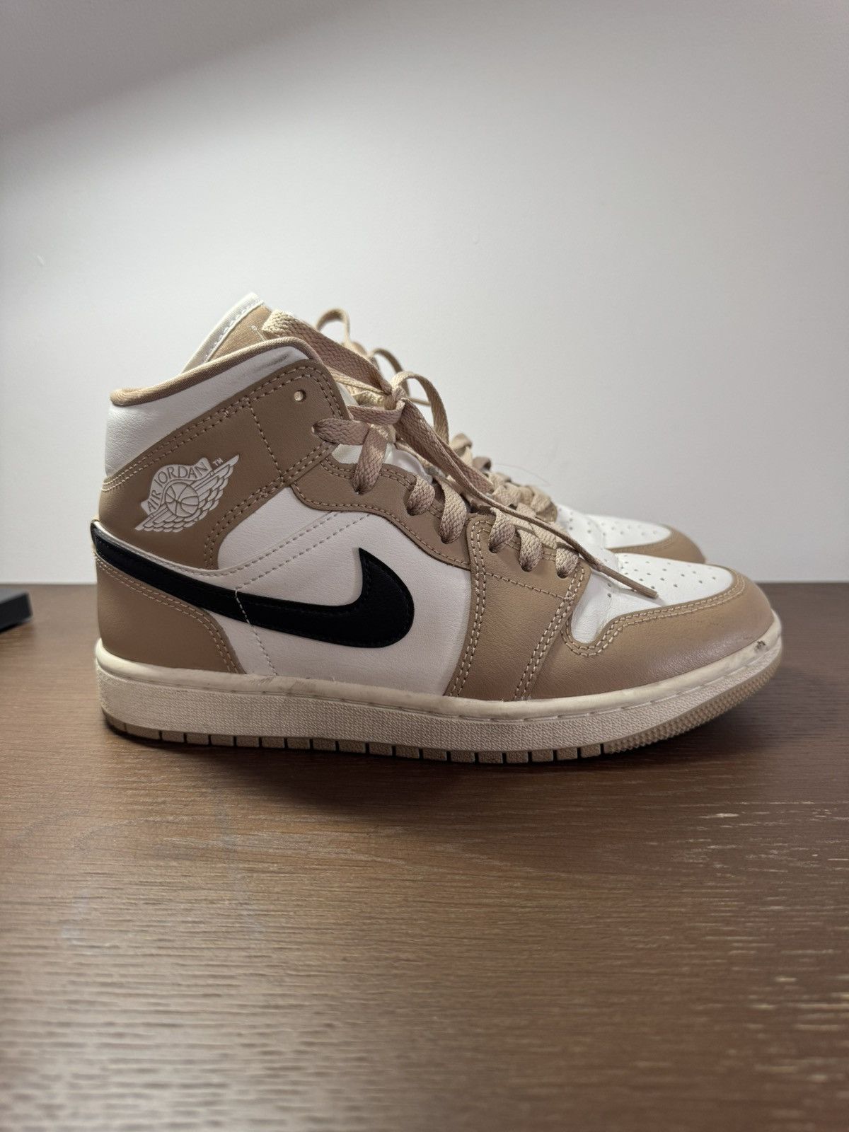 Nike Nike Jordan 1 Mid Size US 8.5 / IT 38.5 - 5 Thumbnail