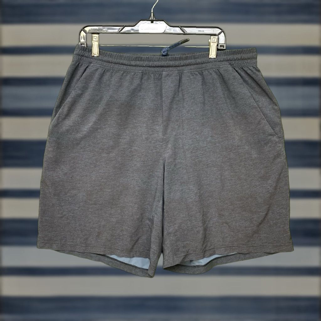 Lululemon Lululemon Shorts Mens 32 Inseam 9" Gray Pockets Athletic Yoga Running - Regular Fit Size US 32 / EU 48 - 1 Thumbnail
