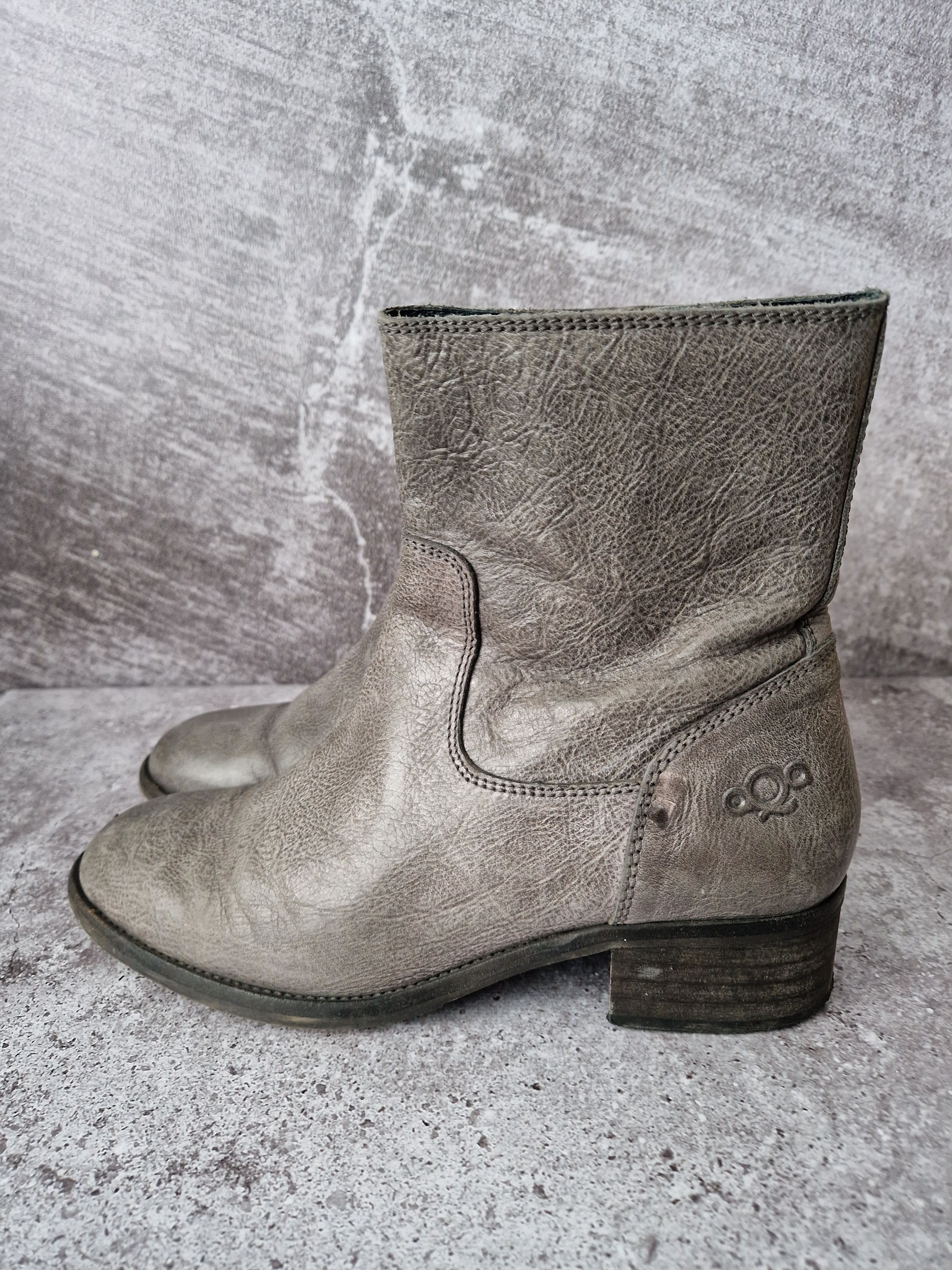 Vintage Real leather grey gaudi faded hi boots Size US 6 / IT 36 - 2 Thumbnail