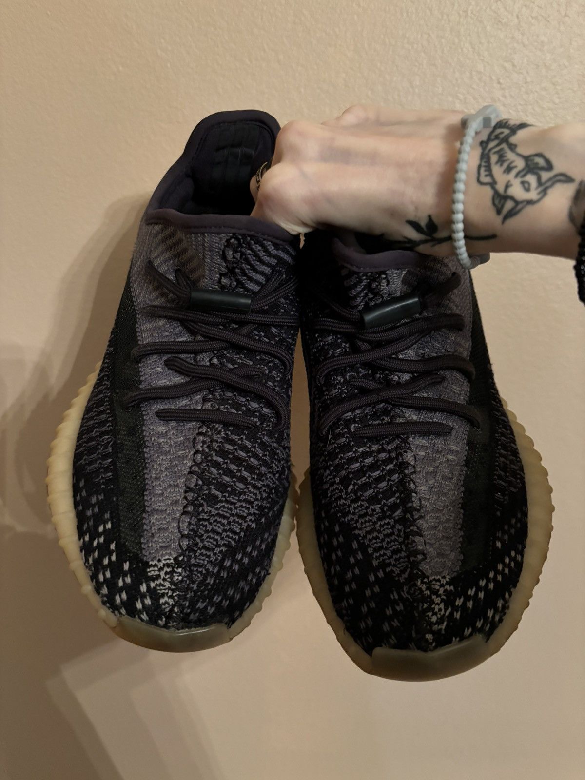 Adidas × Yeezy Yeezy Boost 350 V2 ‘Carbon’ Size US 6 / EU 39 - 3 Thumbnail