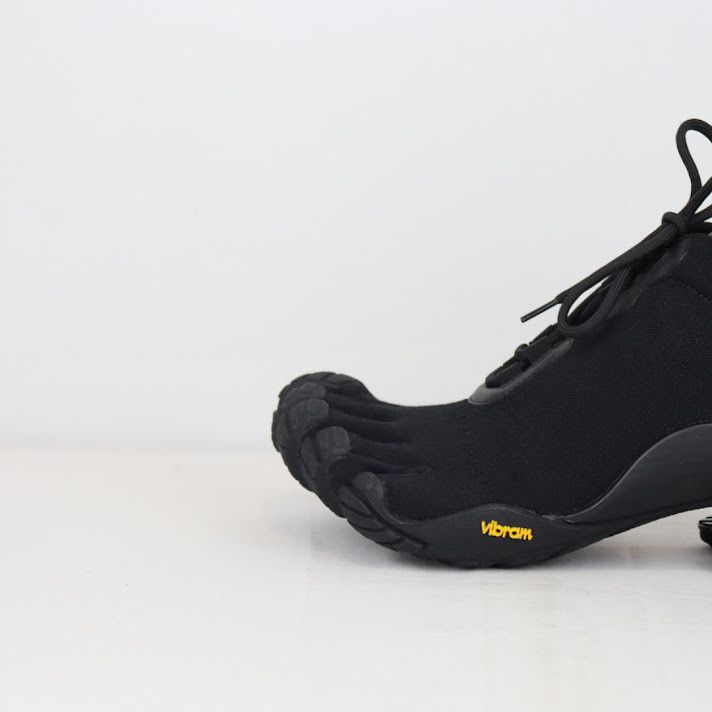 Balenciaga o1rshd1 Q.2 / Toe Lace-up Low Knit Monocolor Boots in Black Size US 11 / EU 44 - 6 Thumbnail