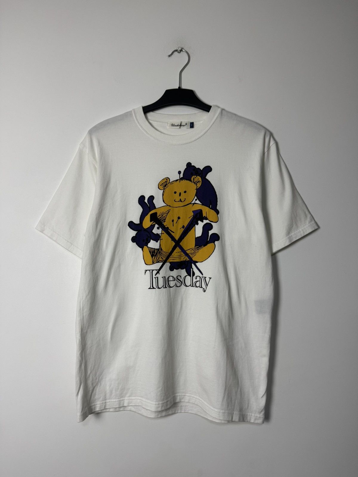Undercover Undercover “Tuesday” Graphic T-Shir Japanese Designer Size US L / EU 52-54 / 3 - 3 Thumbnail