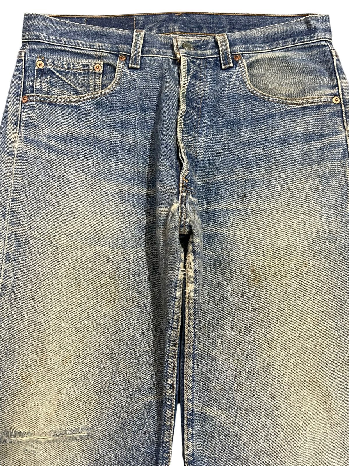 Levi's Vintage 90s Levis 501 Blue Faded Wash Distressed Style Jeans Size US 32 / EU 48 - 3 Thumbnail