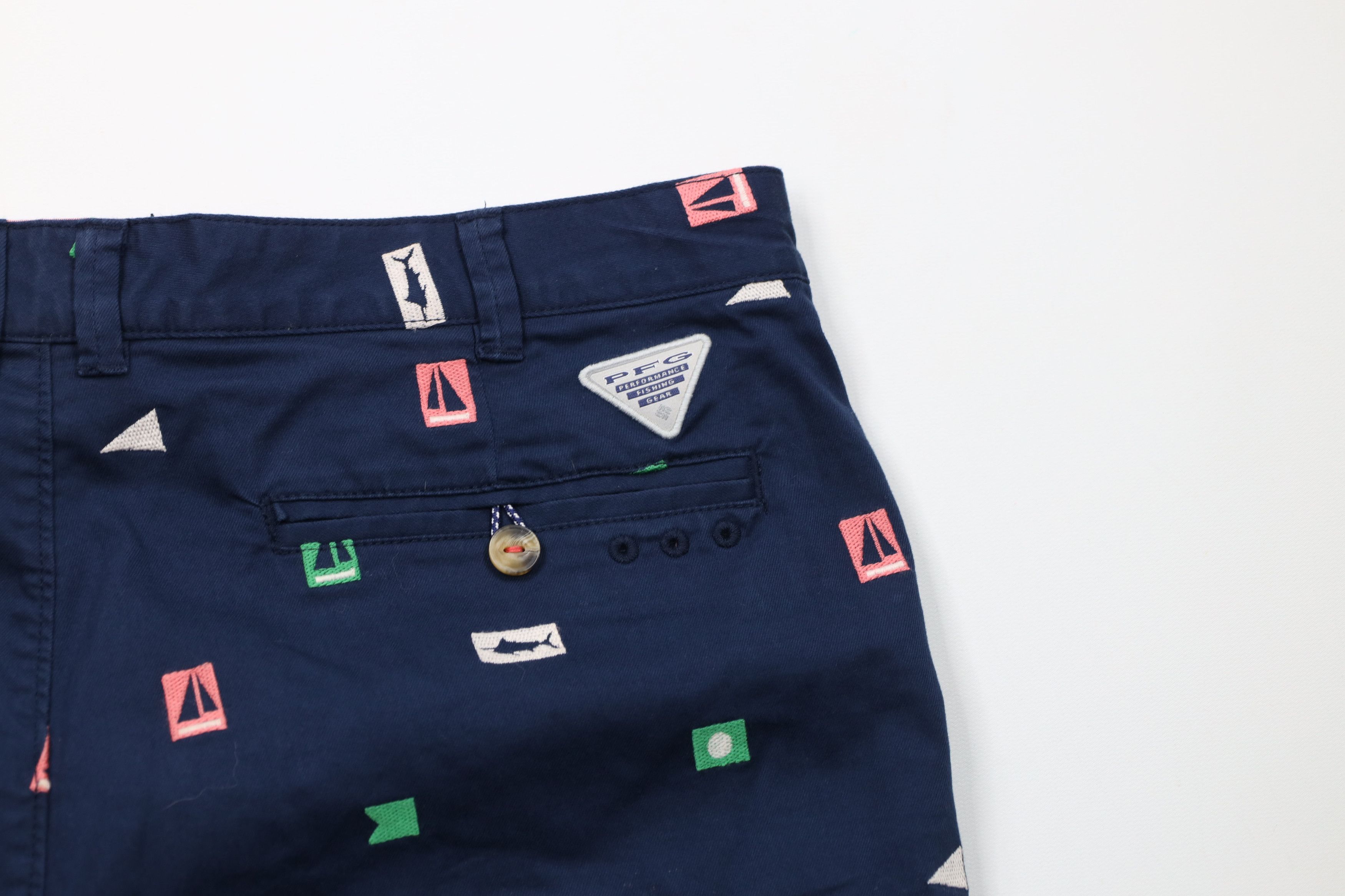 Columbia Columbia PFG Sailboat Fish All Over Print Chino Shorts Blue Size US 38 / EU 54 - 10 Thumbnail
