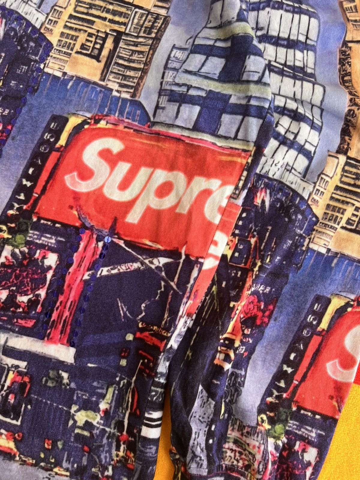 Supreme Supreme Skyline Paillettes Long Sleeve Top Day Multi t-shirt Size US M / EU 48-50 / 2 - 22 Thumbnail