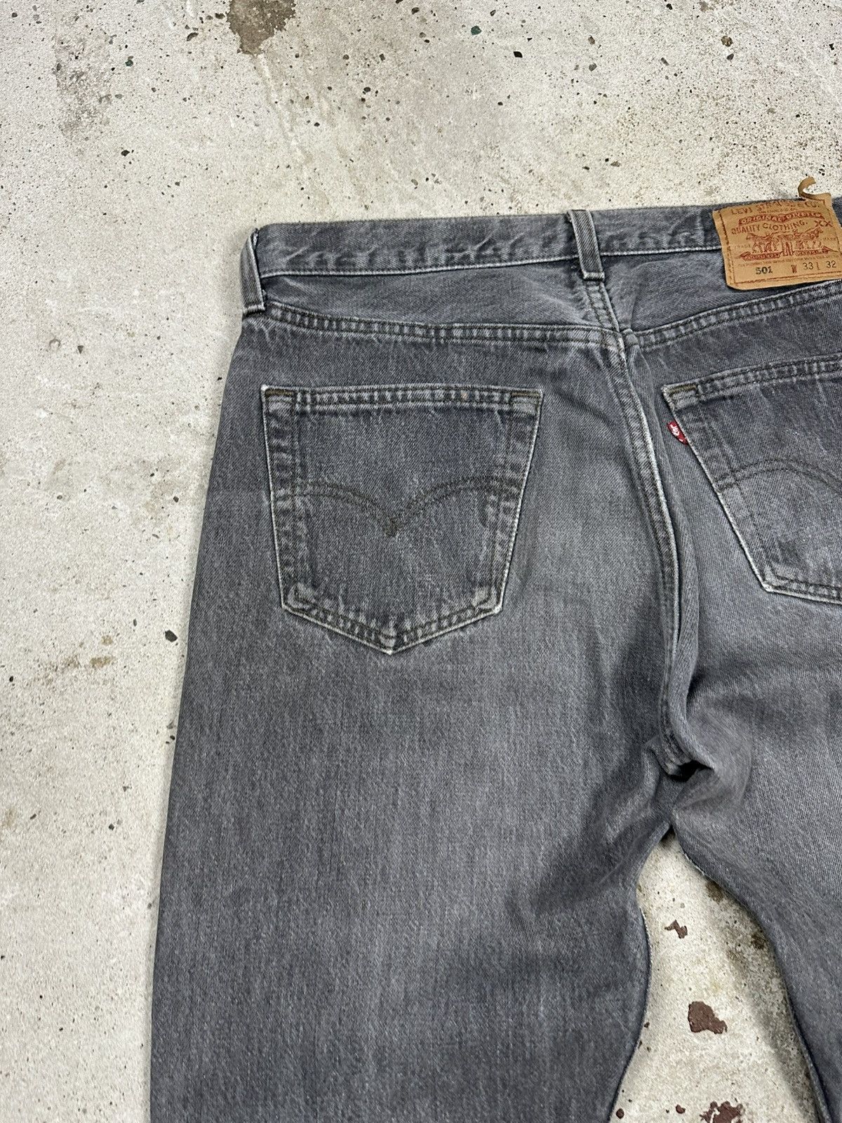 Levi's Vintage 1995 Levi’s 501 Gray Denim Pants Jeans made in USA Size US 33 - 16 Thumbnail