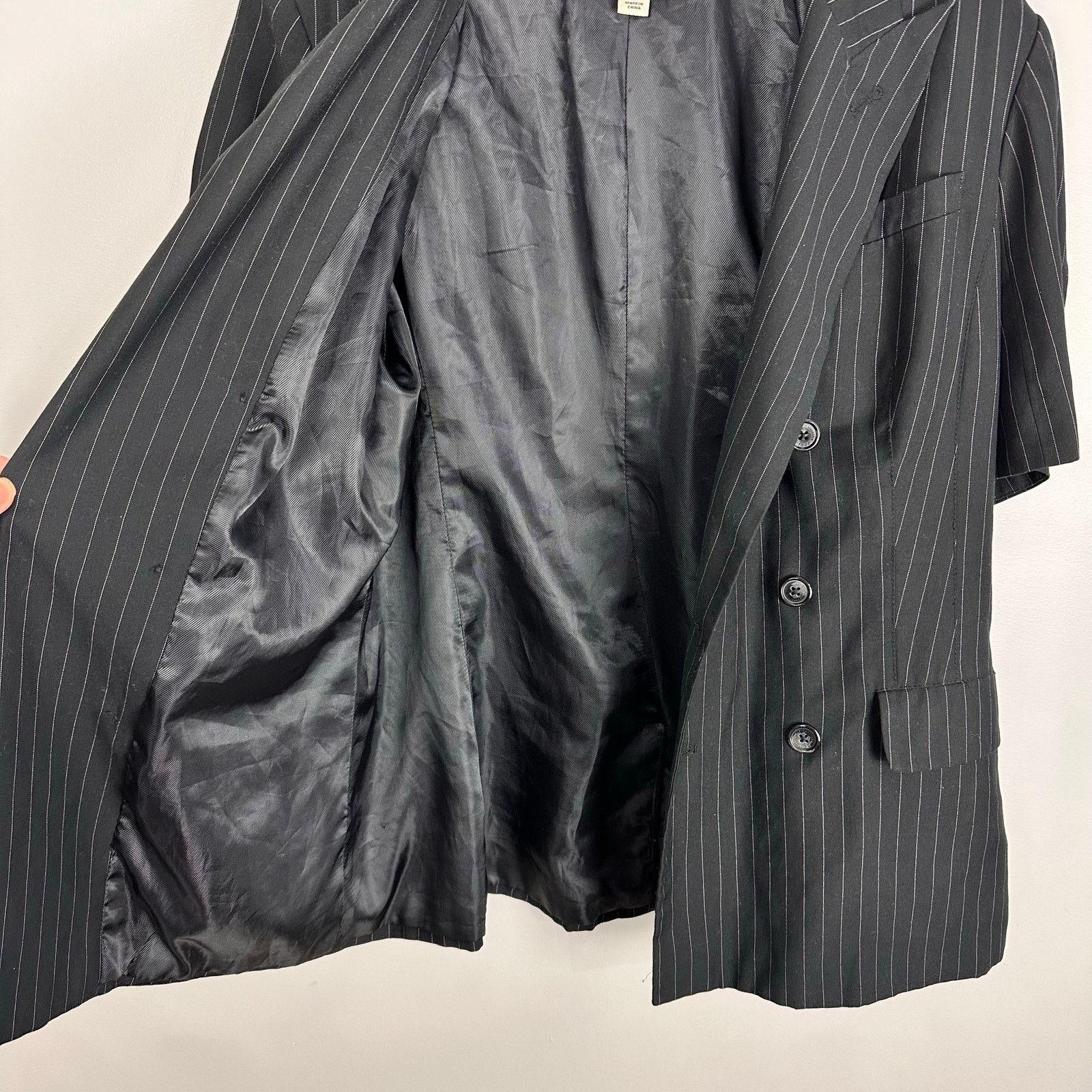 Jean Paul Gaultier RARE Jean Paul Gaultier x Target Pinstripe Short Blazer Sz L Size L / US 10 / IT 46 - 8 Thumbnail
