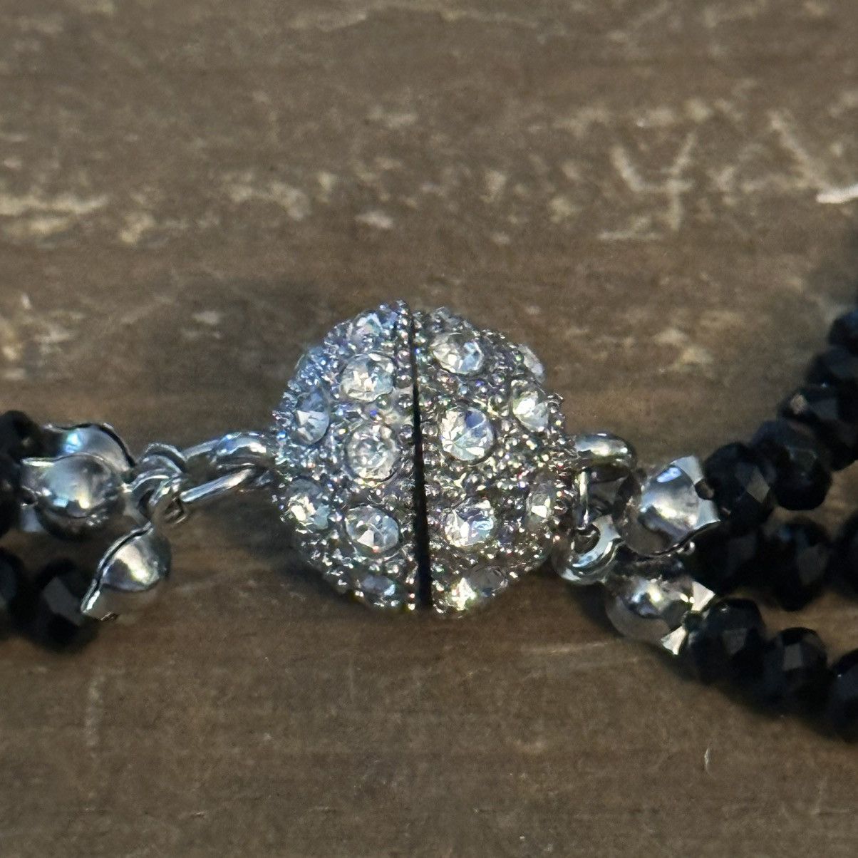 Vintage Vintage triple strand black glass bead necklace Size ONE SIZE - 5 Thumbnail