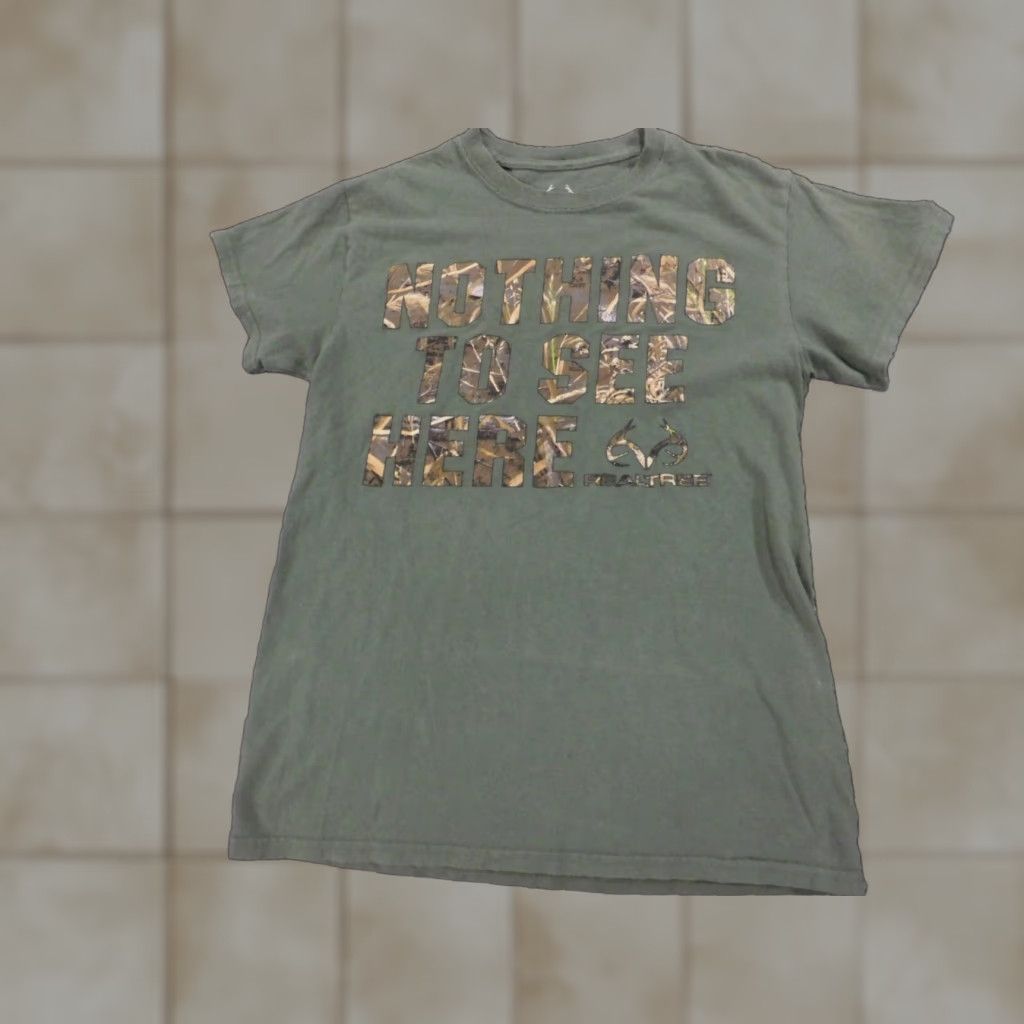 Realtree Realtree Mens Shirt Small Green T-Shirt Short Sleeve Crew Neck Logo 90s University Colorful Breathable Cotton Regular Size US S / EU 44-46 / 1 - 1 Thumbnail
