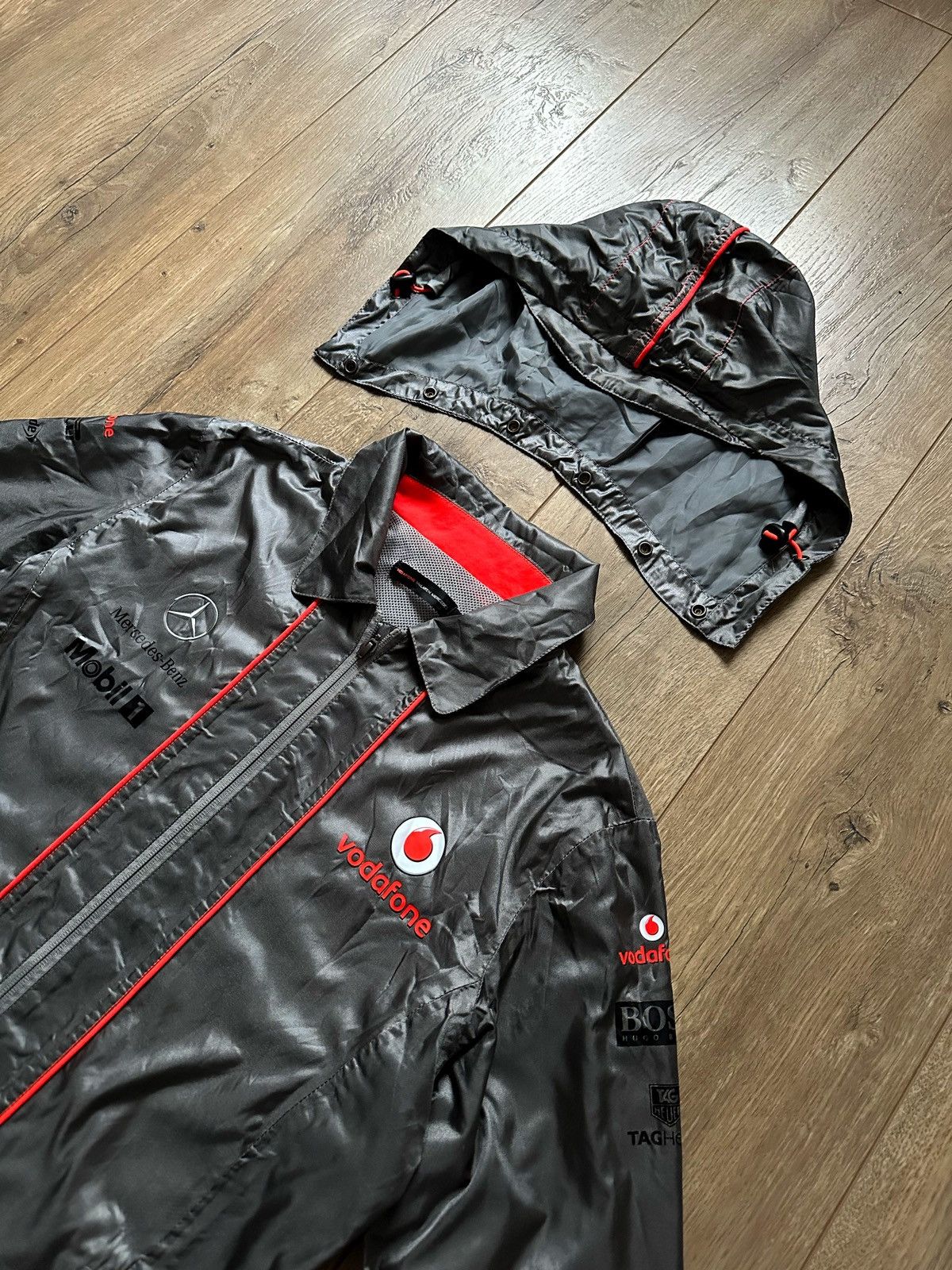 Mercedes-Benz Vodafone McLauren Mercedes Racing Jacket Size US S / EU 44-46 / 1 - 6 Thumbnail