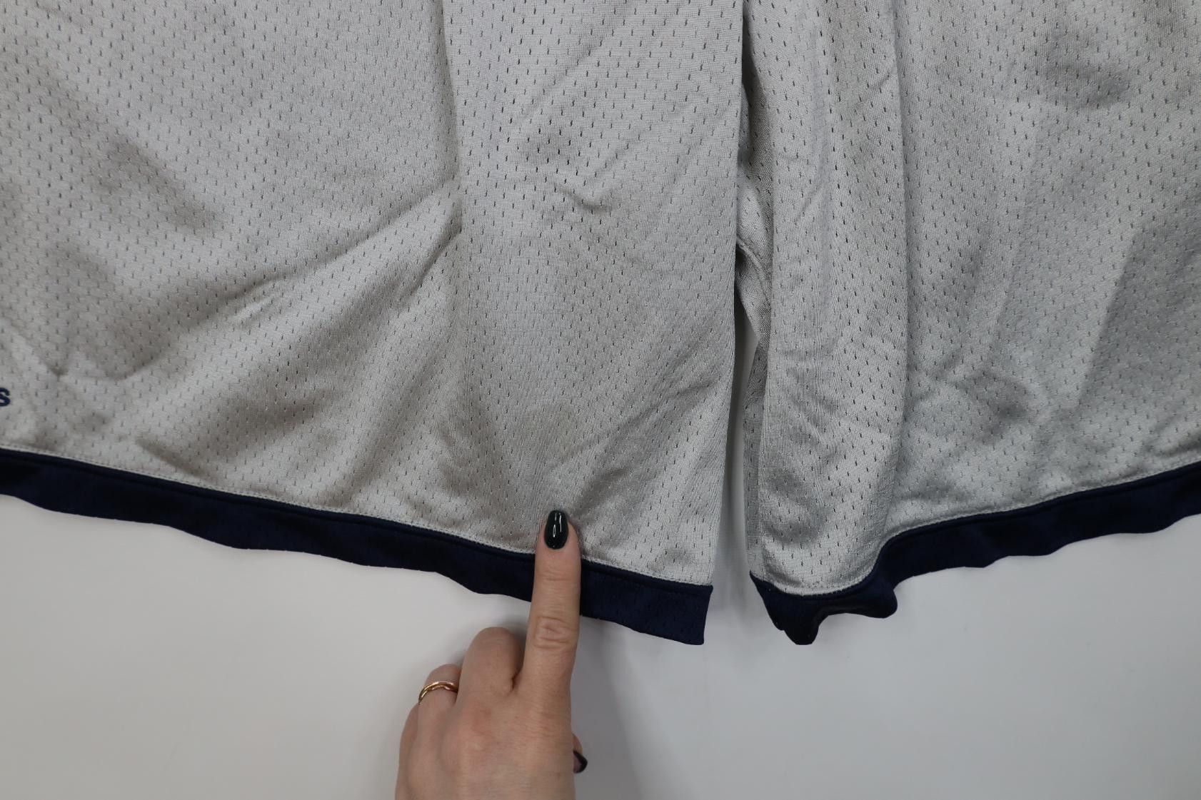 Adidas Adidas University of Michigan Basketball Shorts Silver USA Size US 36 / EU 52 - 7 Thumbnail