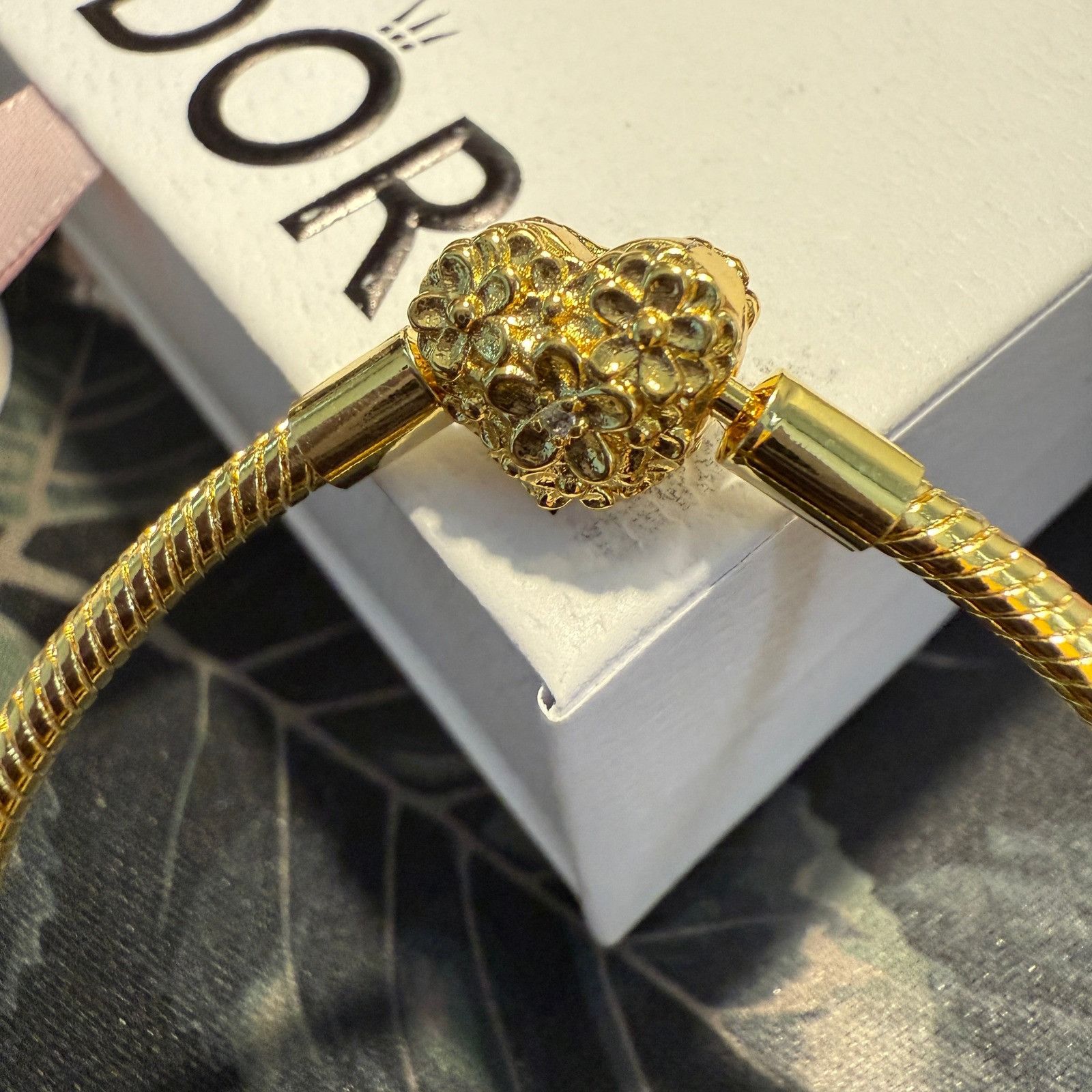 pandora Authentic Pandora, SZ 18CM, Daisy Heart Gold Plated Snake Ch Size ONE SIZE - 6 Thumbnail