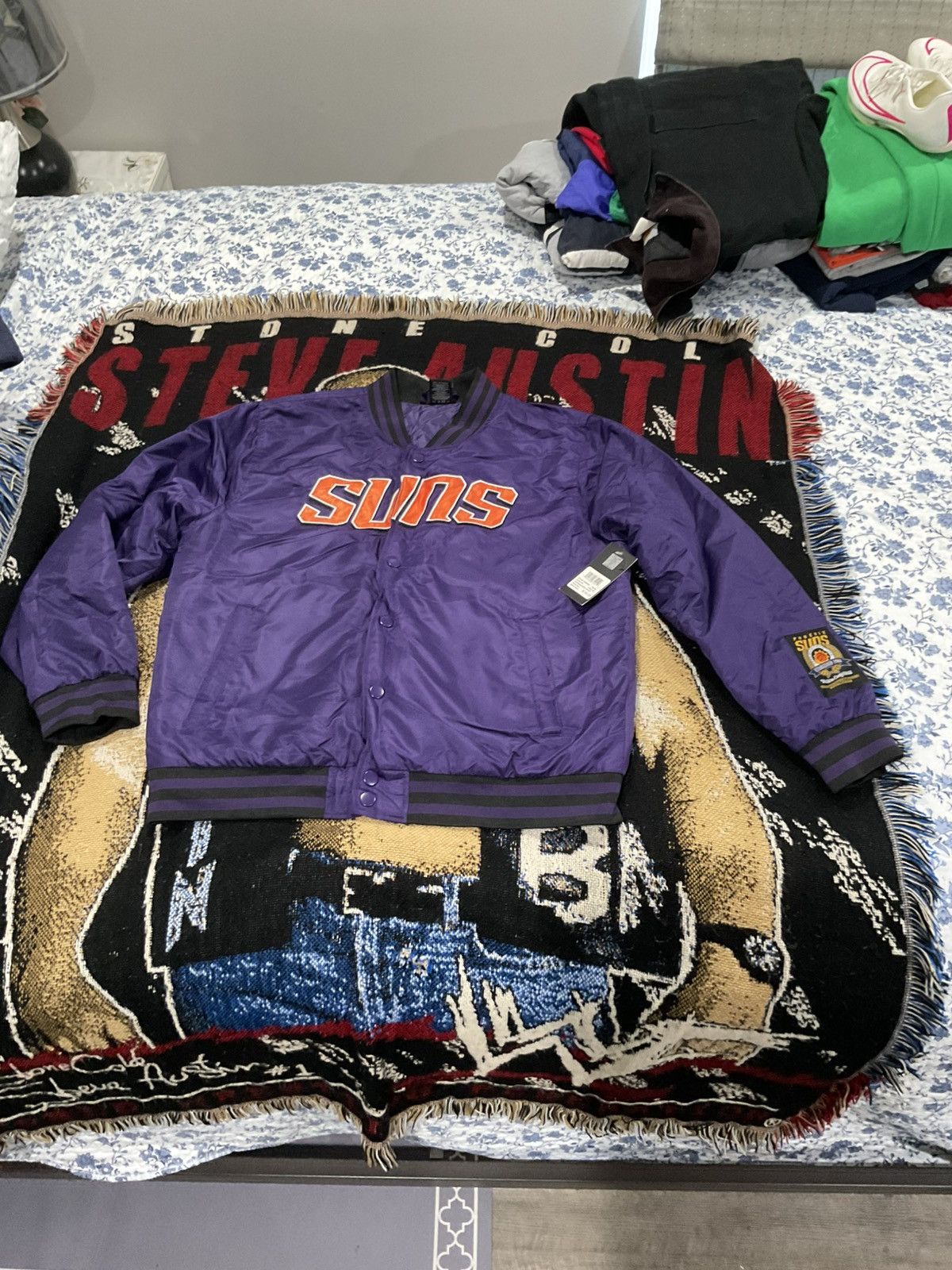 NBA NBA Phoenix Suns bomber jacket size large nwt Size US L / EU 52-54 / 3 - 1 Thumbnail