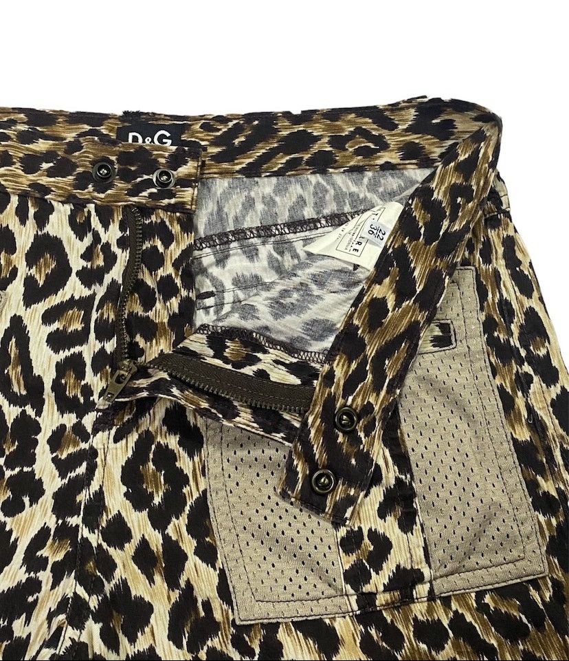 Designer × Dolce & Gabbana Dolce & Gabbana Cargo-Style Joggers Pants With Leopard Pants Size US 30 / EU 46 - 15 Thumbnail