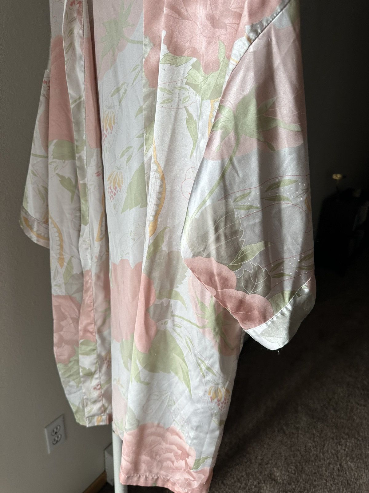 Vintage Silk Night Robe Size M / US 6-8 / IT 42-44 - 4 Thumbnail