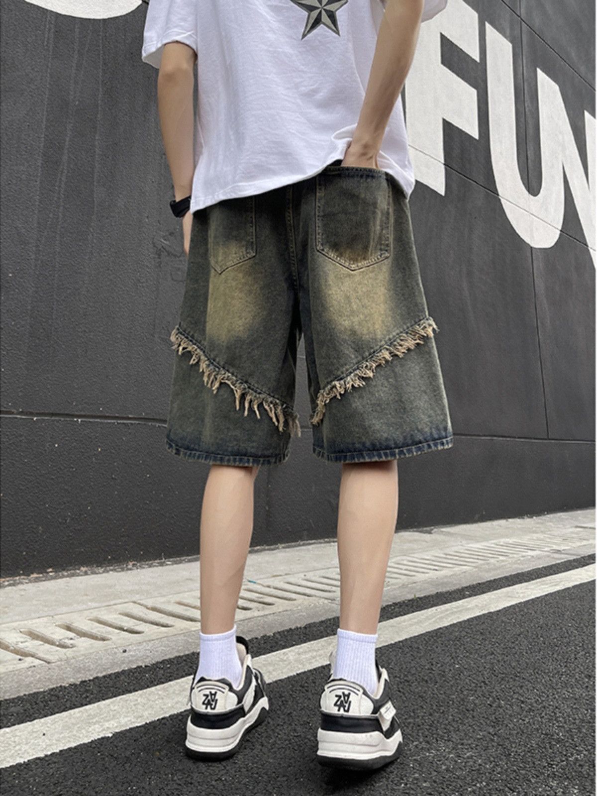 Japanese Brand American men's high street loose straight leg denim shorts Size US 32 / EU 48 - 3 Thumbnail