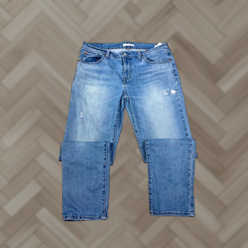 Levi's Levis Womens Boyfriend Jeans Size 28 Blue Light Wash Distressed Casual #5601 Size 28" / US 6 / IT 42 - 1 Thumbnail