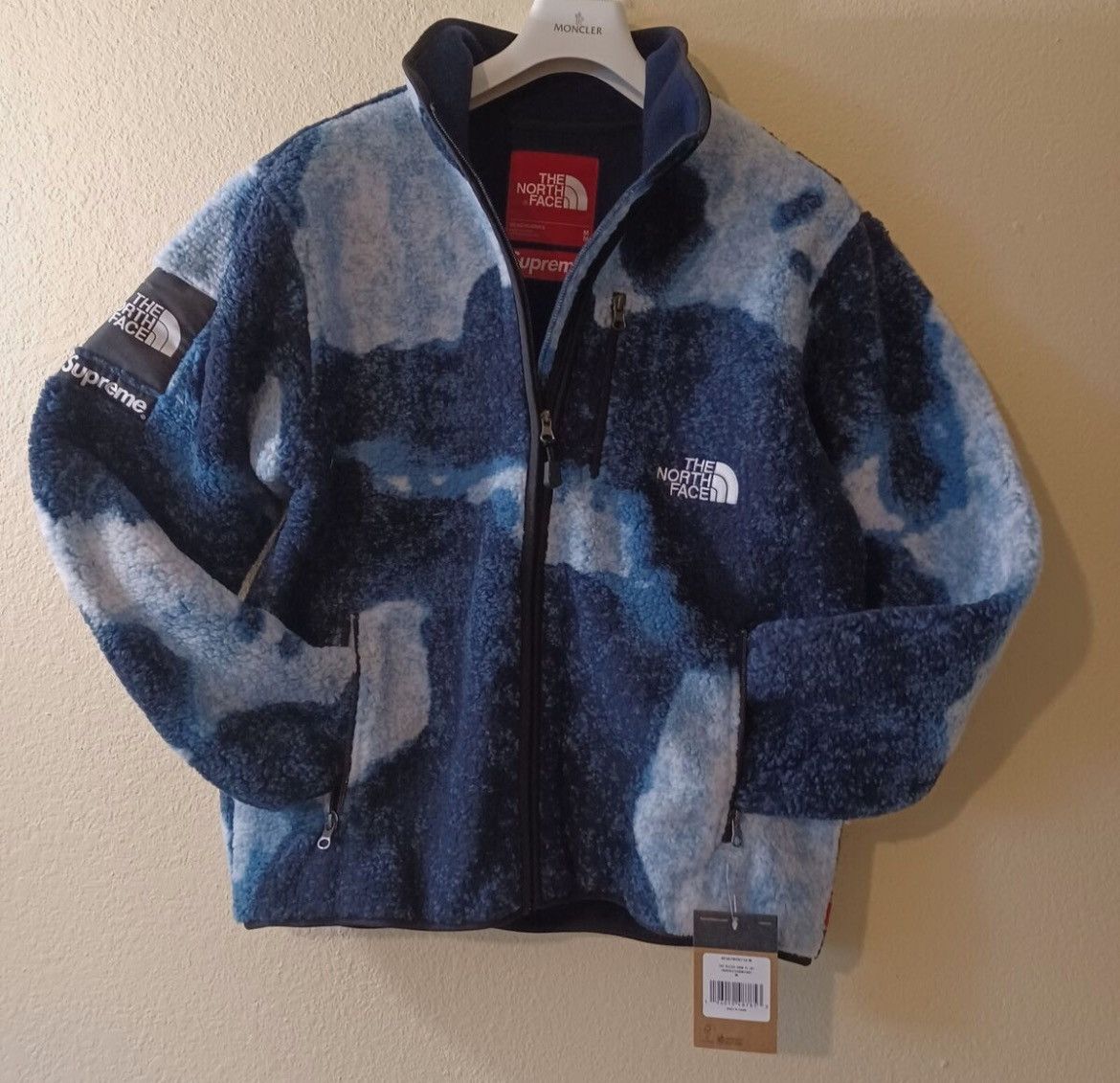 Supreme × The North Face Supreme x The North Face Denim Print Fleece Jacket Indigo Size US M / EU 48-50 / 2 - 1 Thumbnail