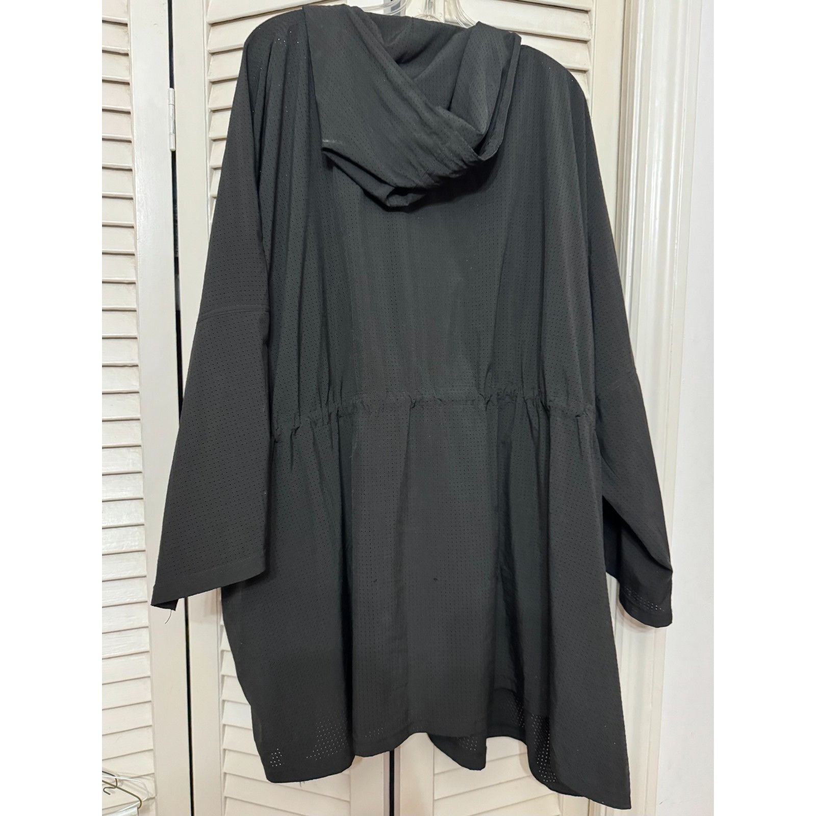 Donna Karan Donna Karen Perforated Mesh Hooded Jacket Coat size XL Size XL / US 12-14 / IT 48-50 - 6 Thumbnail