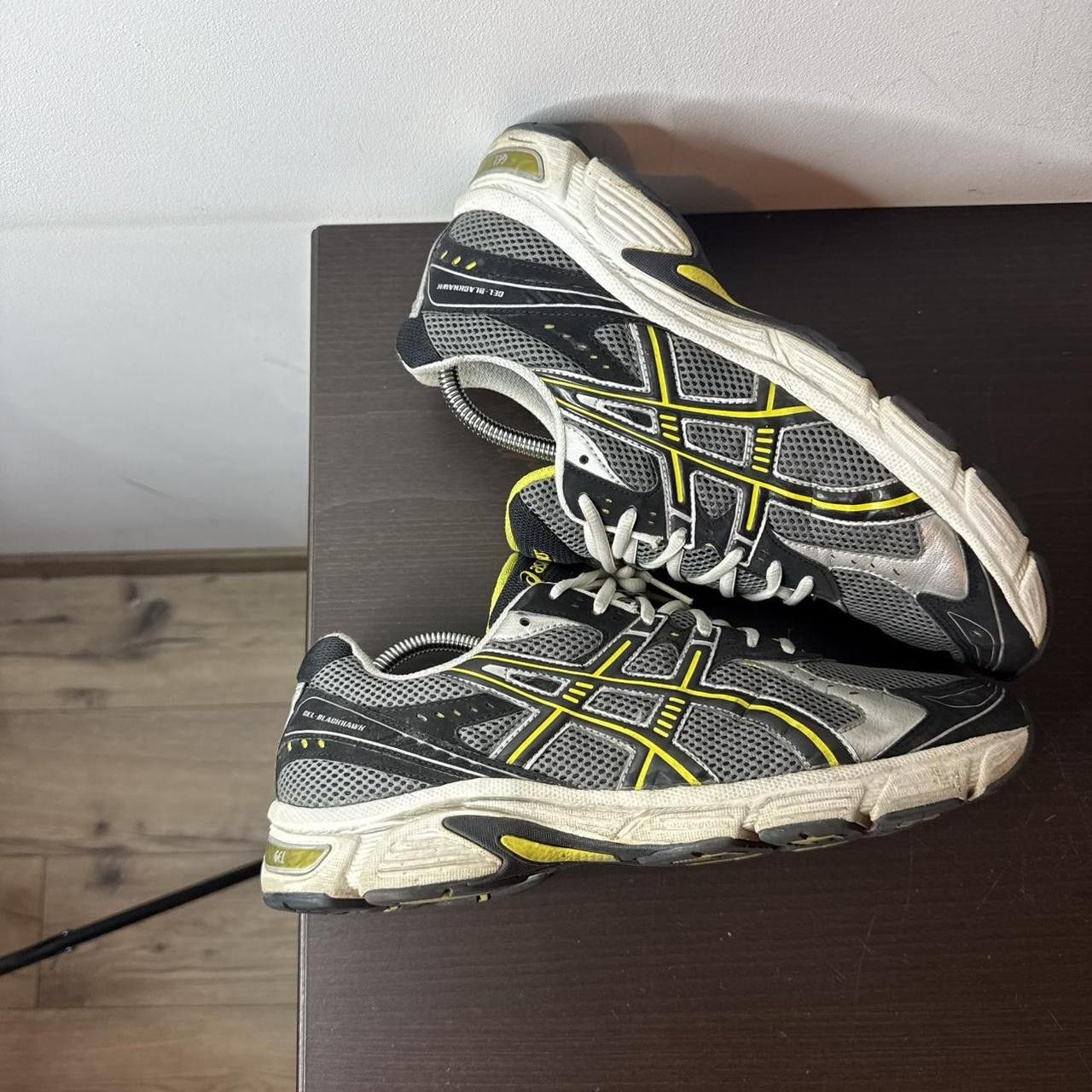 Asics Asics Gorpcore Low Top Sneakers Vintage y2k 2000s Size US 10.5 / EU 43-44 - 3 Thumbnail