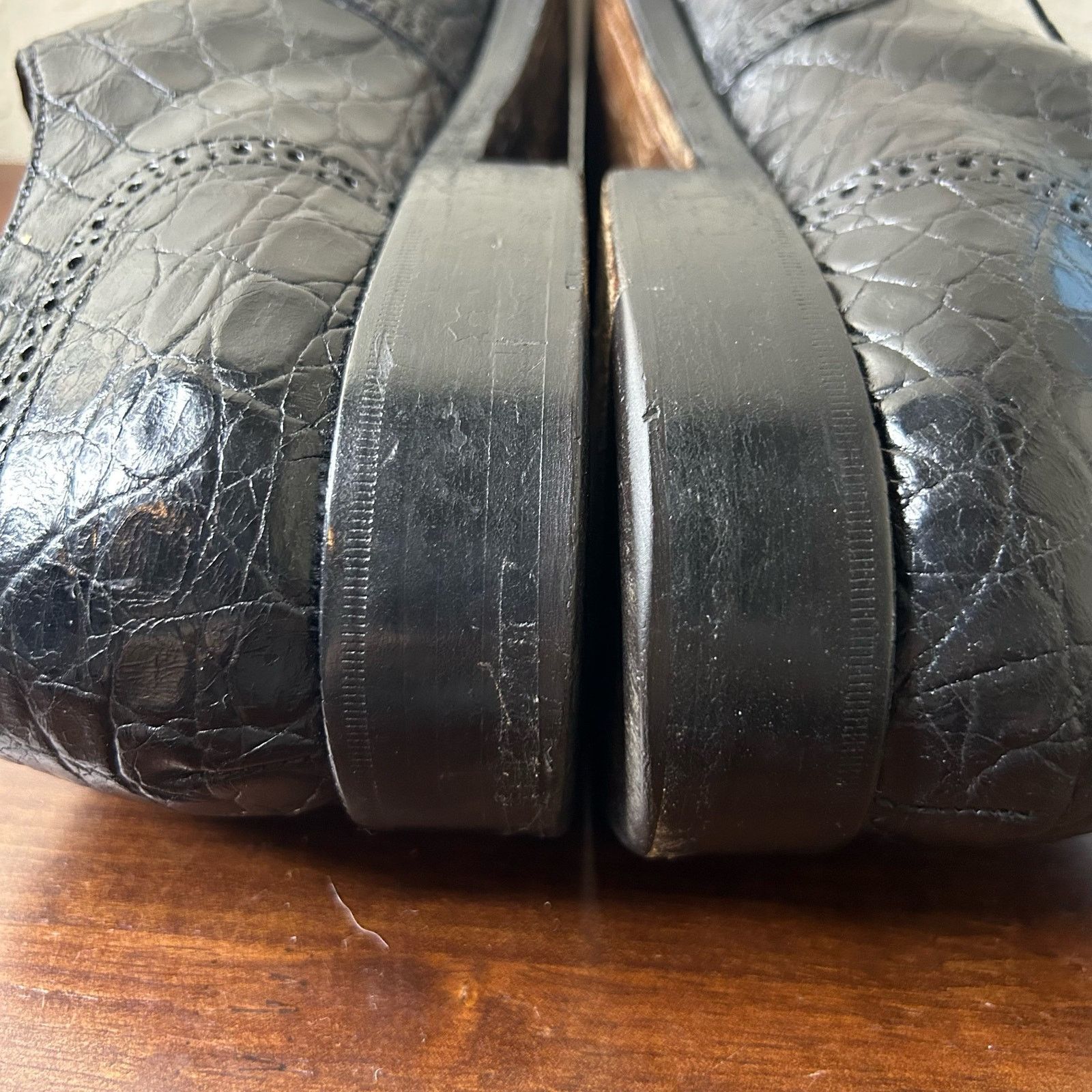 Salvatore Ferragamo Salvatore Ferragamo Shoes Black Leather Oxfords Size 11 Size US 11 / EU 44 - 7 Thumbnail