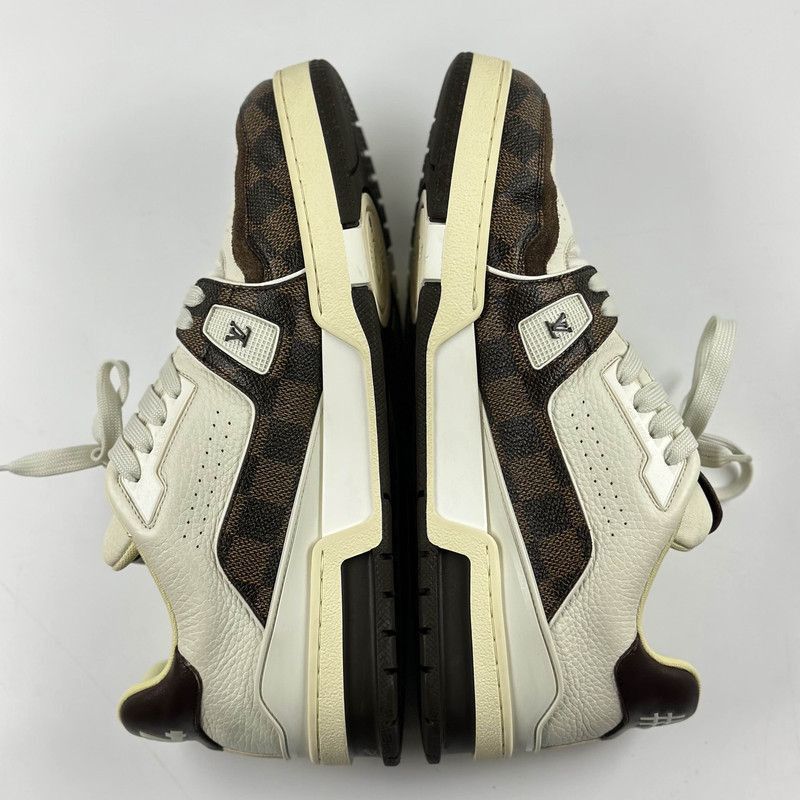 Louis Vuitton Louis Vuitton Trainer Low-Top Sneakers in White -2505 Size US 10 / EU 43 - 9 Thumbnail