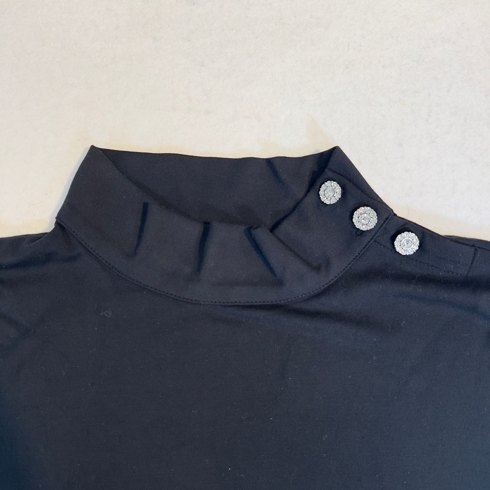 Robert Talbott Talbots Pullover Top Woman L Jeweled Button Detail Mock Neck Size L / US 10 / IT 46 - 4 Thumbnail