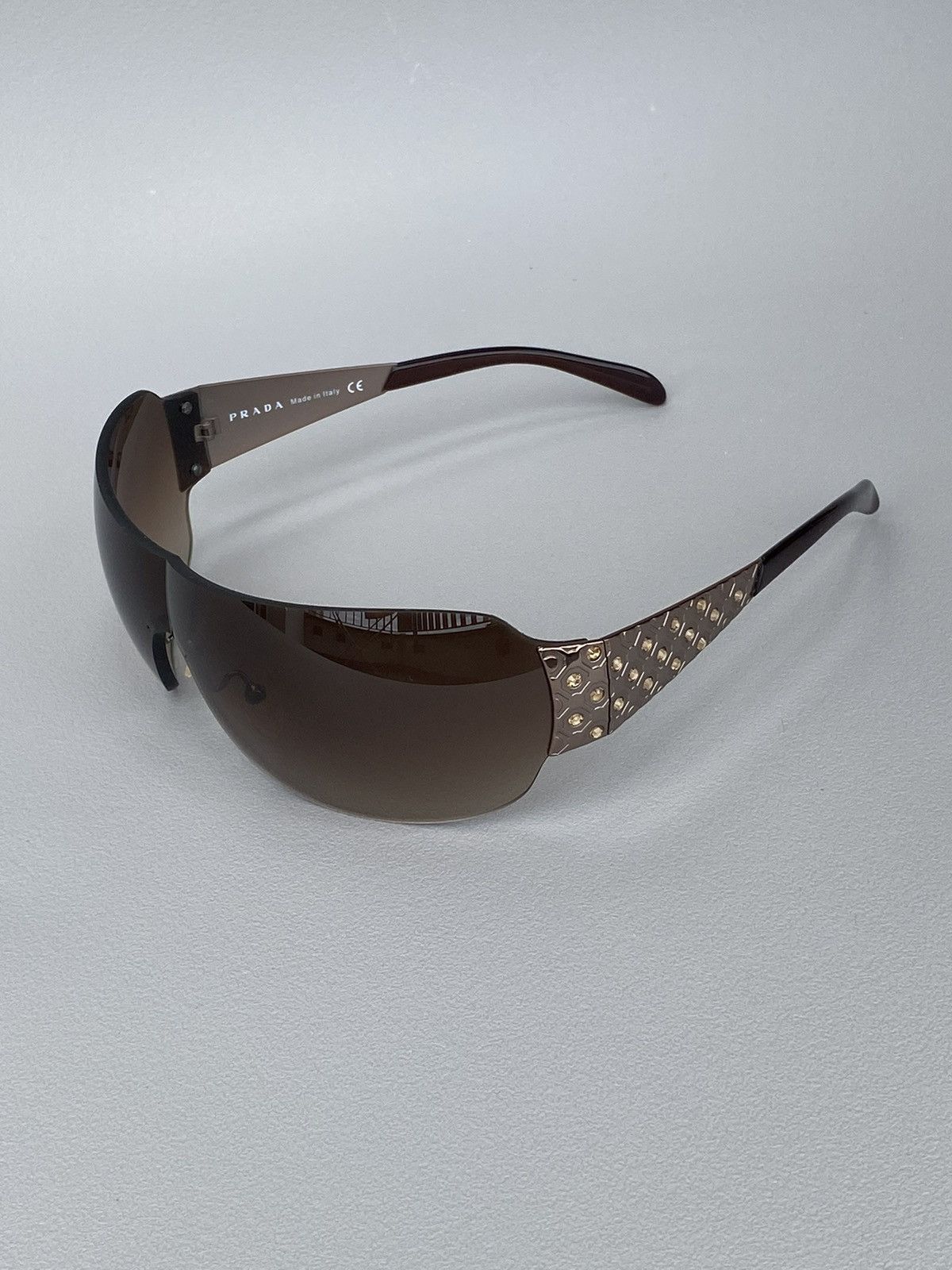 Prada × Vintage Vintage Prada sunglasses SPS 60I rhinestones Size ONE SIZE - 1 Thumbnail