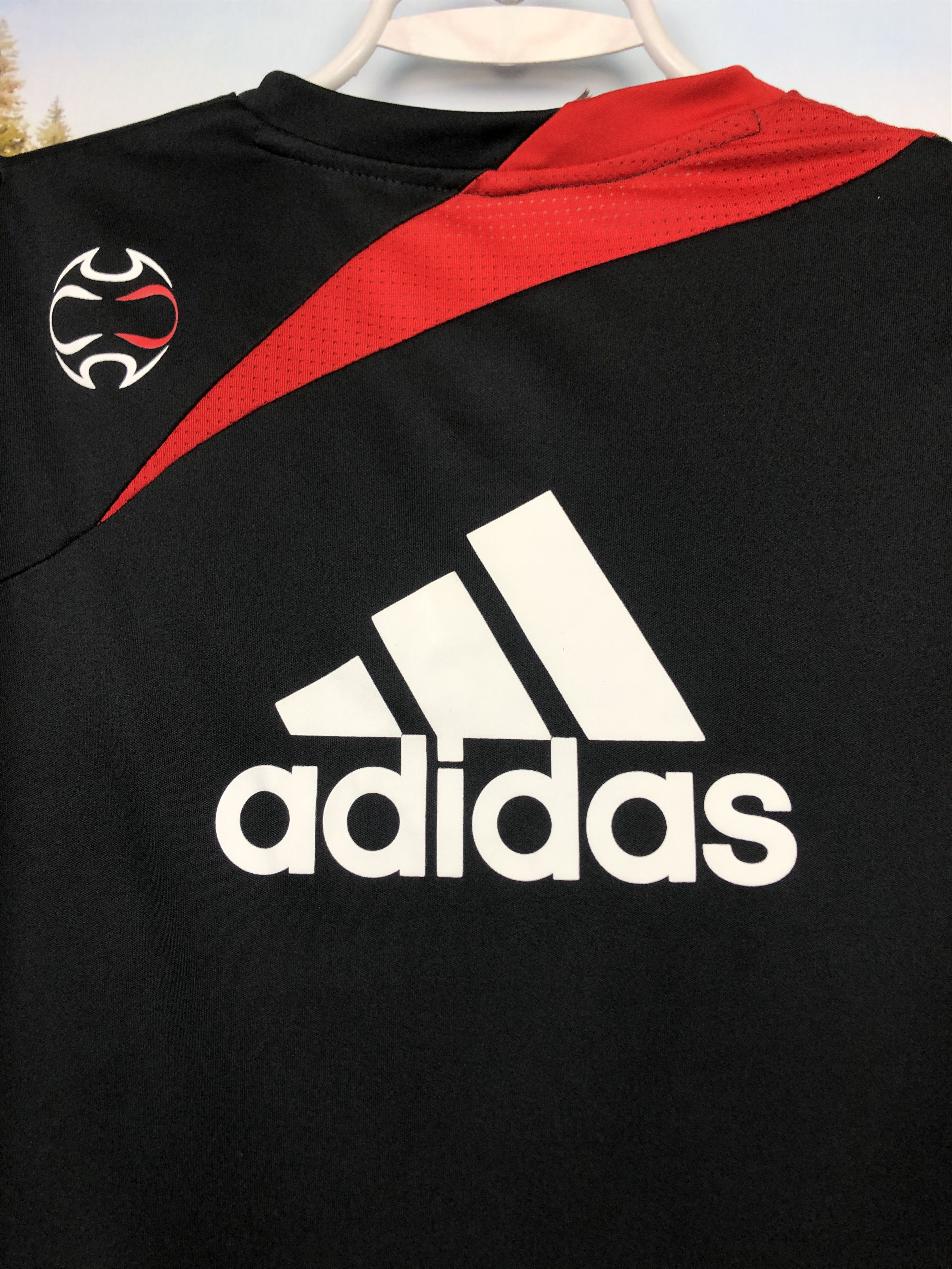 Adidas Vintage Adidas Liverpool Football Train Shirt Soccer Jersey Size US M / EU 48-50 / 2 - 10 Thumbnail