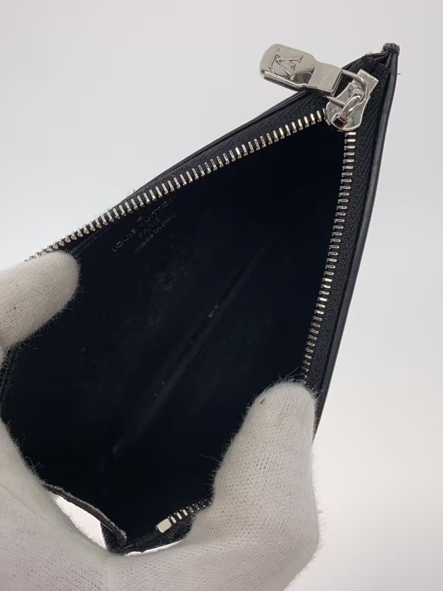 Louis Vuitton Louis Vuitton Taiga Coin Card Holder Cowhide Black Size ONE SIZE - 4 Thumbnail