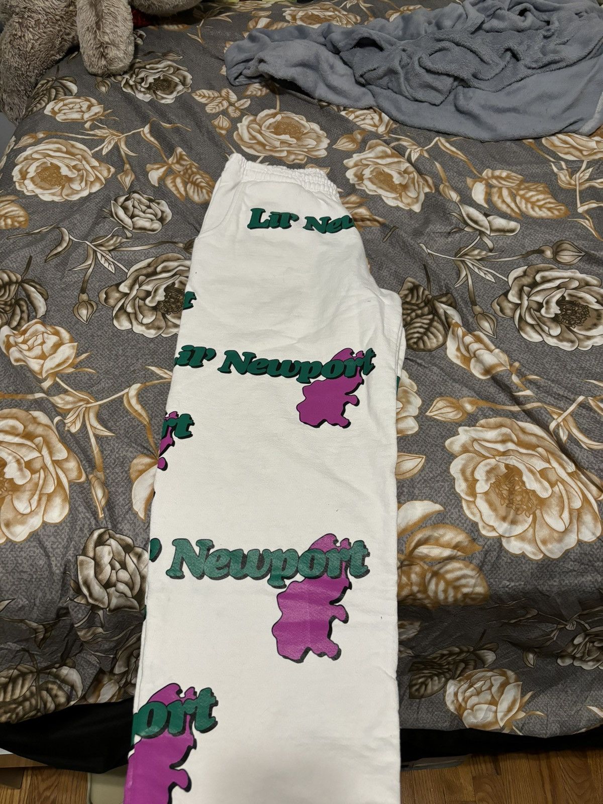 Vlone Vlone Yams Day Lil Newport Sweatpants White Size US 36 / EU 52 - 2 Thumbnail