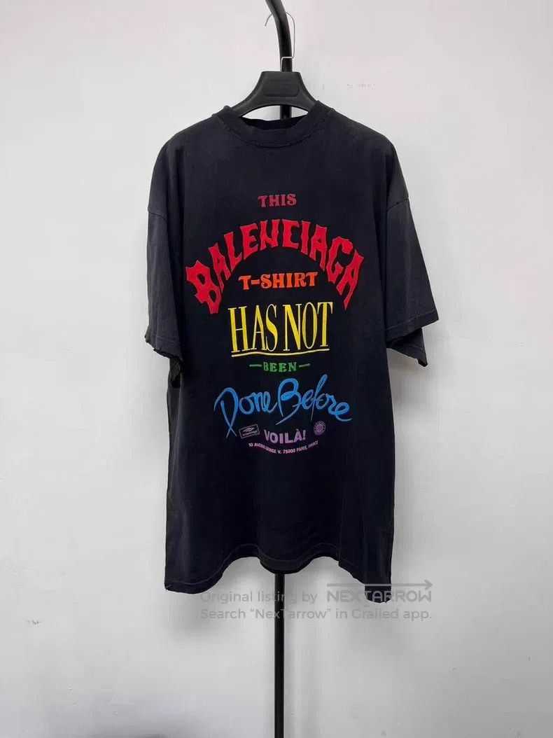 Balenciaga Balenciaga Logo Letter Printed Round Neck Short Sleeve T-S Size US L / EU 52-54 / 3 - 1 Thumbnail