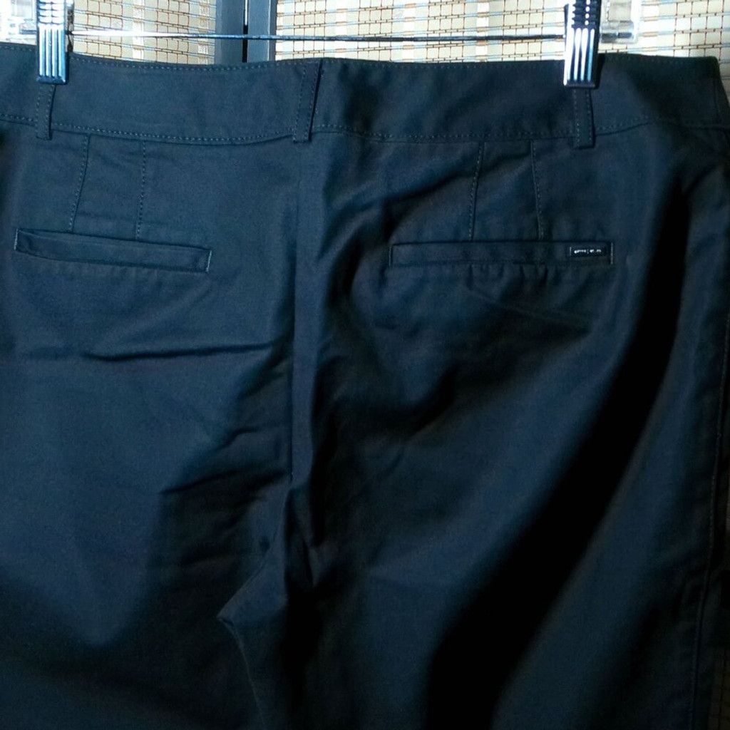 White House Black Market WHBM Black Slim Ankle Pant Size 36" / US 14 / IT 50 - 2 Thumbnail