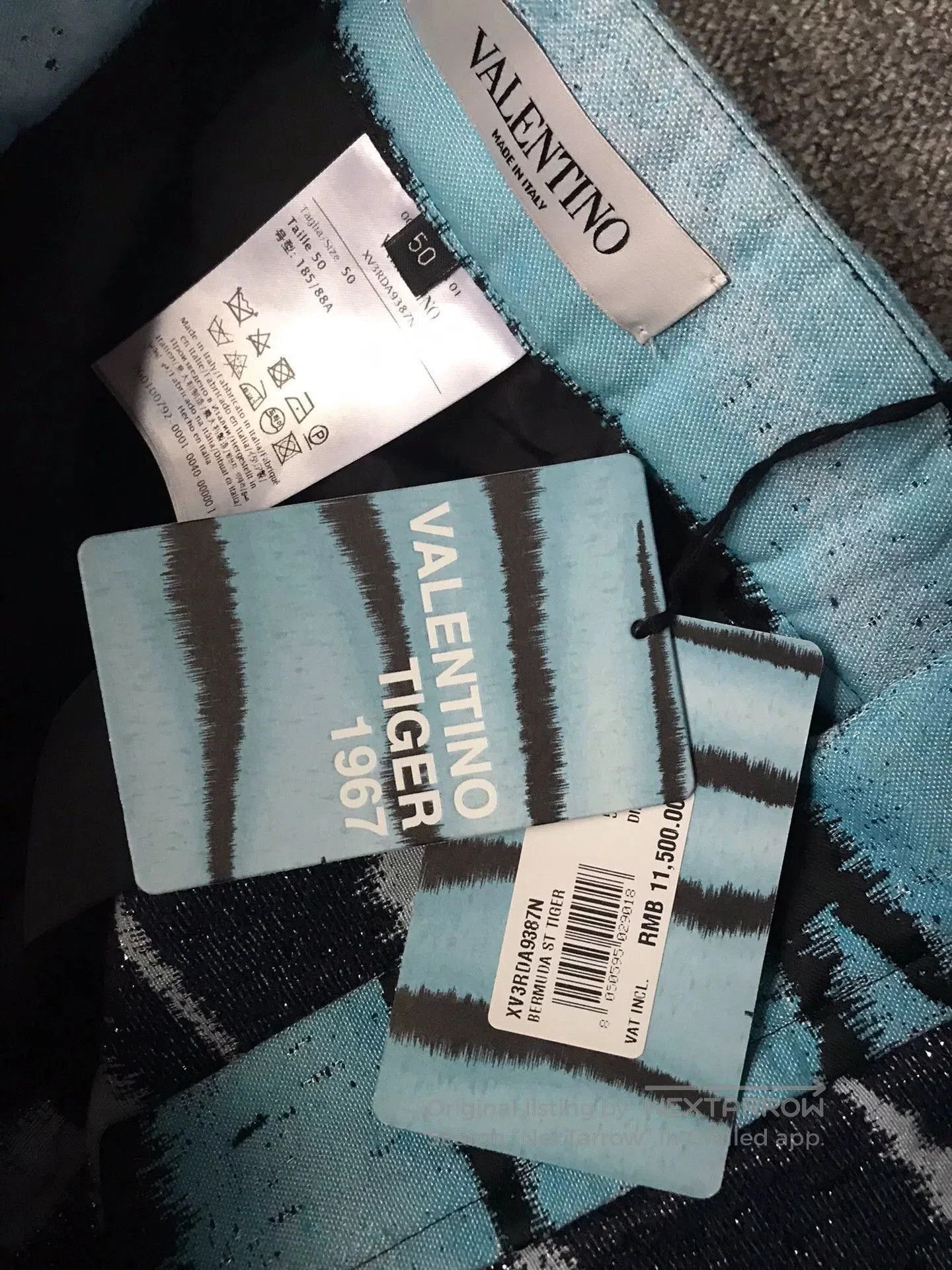 Valentino Blue Striped Casual Shorts. Size US 34 / EU 50 - 4 Thumbnail