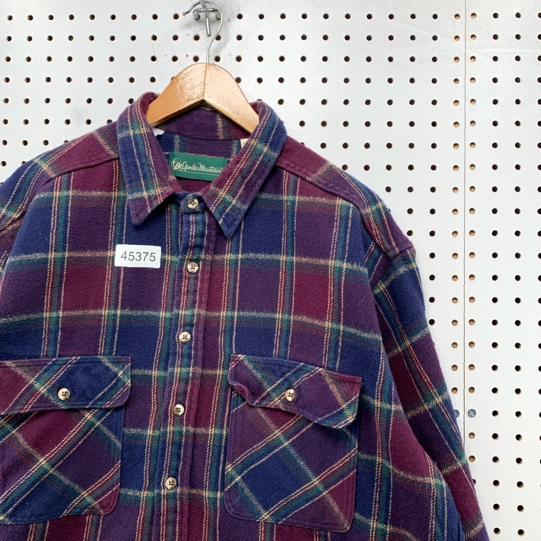 Vintage VINTAGE Gander Mountain Button Shirt Mens XL Purple Plaid Heavyweight Outdoor Shirt Mens XL Purple Plaid Heavyweight Outdoor Size US XL / EU 56 / 4 - 5 Thumbnail