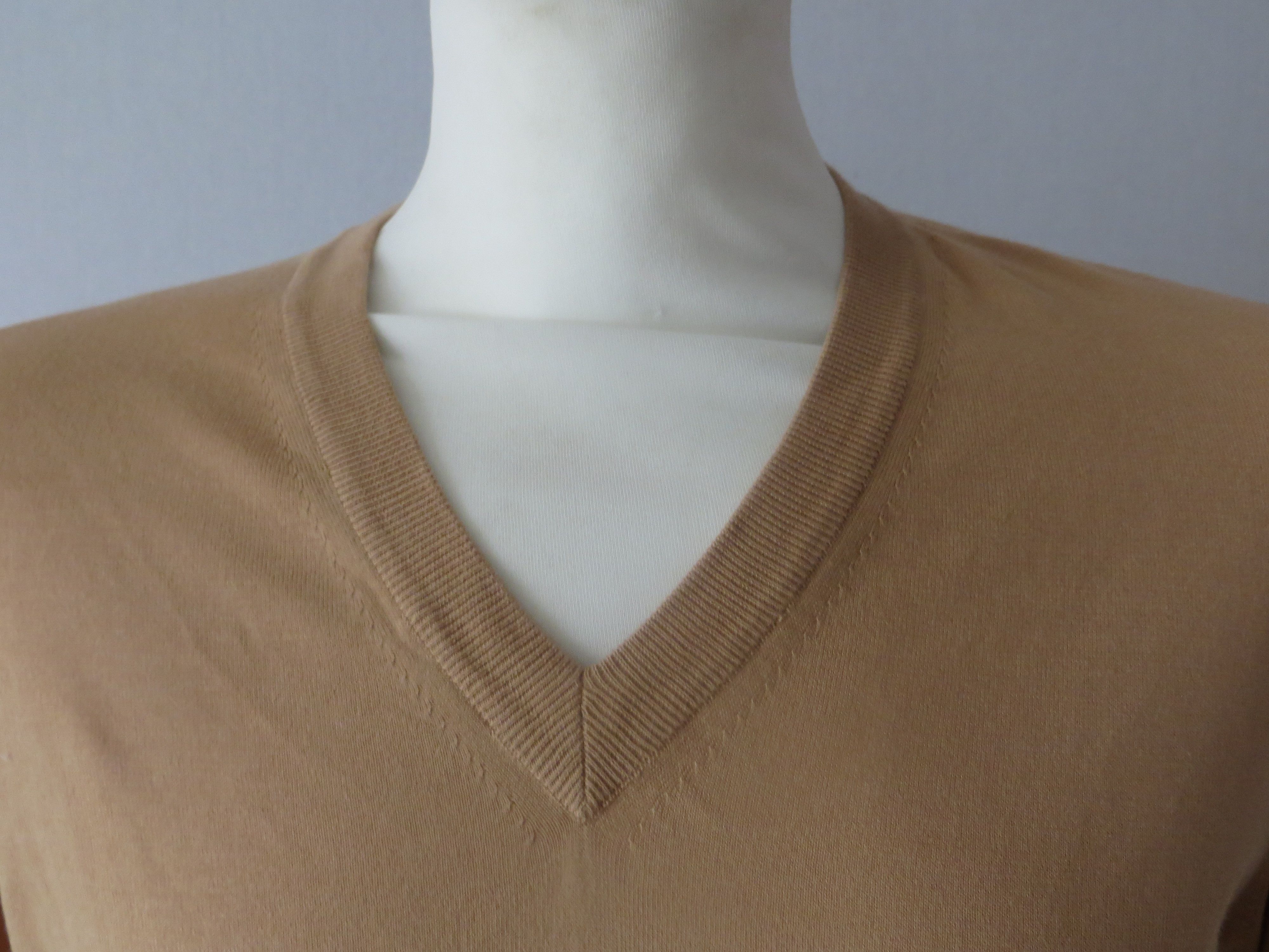 Mackintosh V NECK PULLOVER Size US XL / EU 56 / 4 - 2 Thumbnail