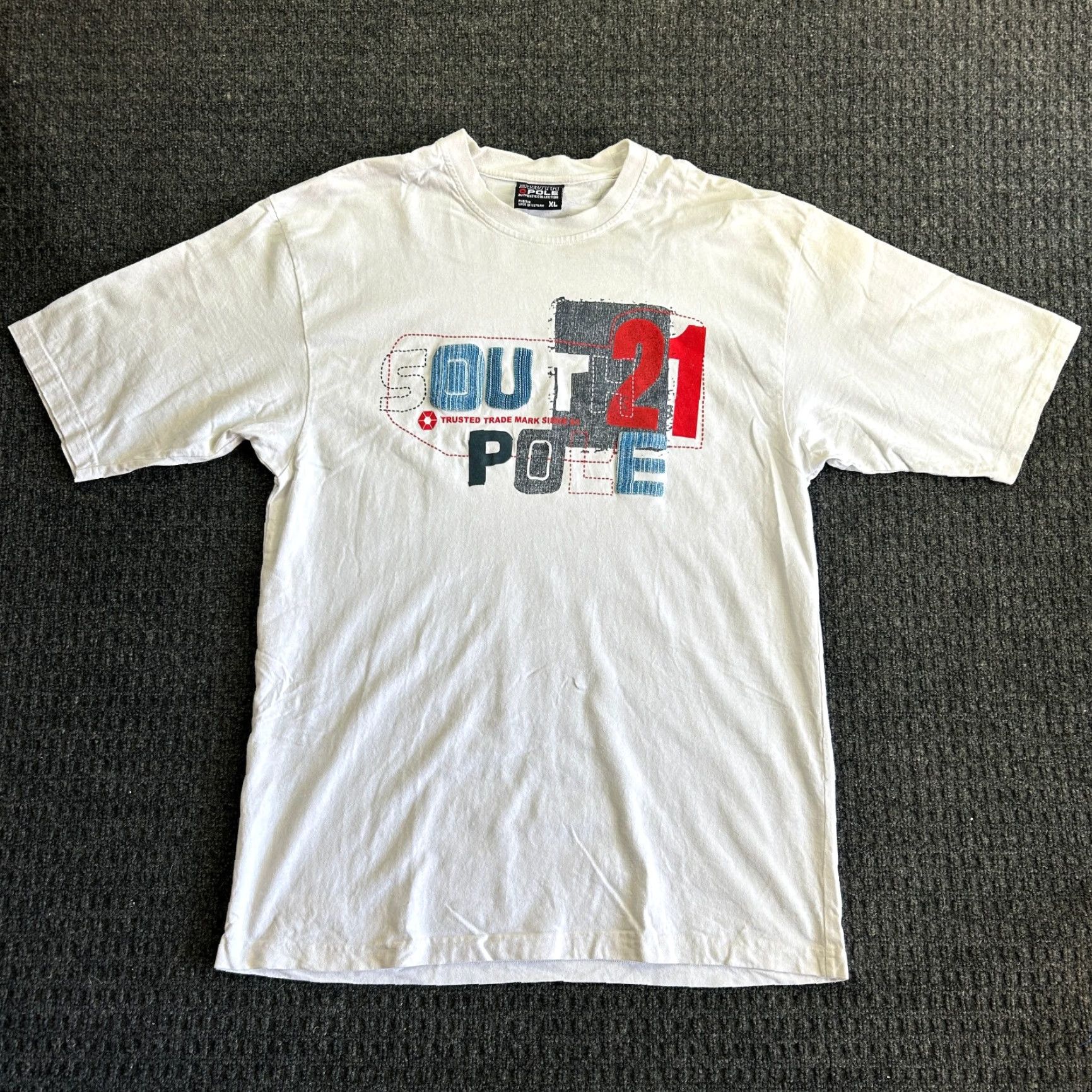 Southpole VINTAGE Southpole T-Shirt XL White Graphic Print Crew Neck Short Sleeve Men 90s Hip Hop Streetwear Grunge Indie Skate Logo Size US XL / EU 56 / 4 - 3 Thumbnail