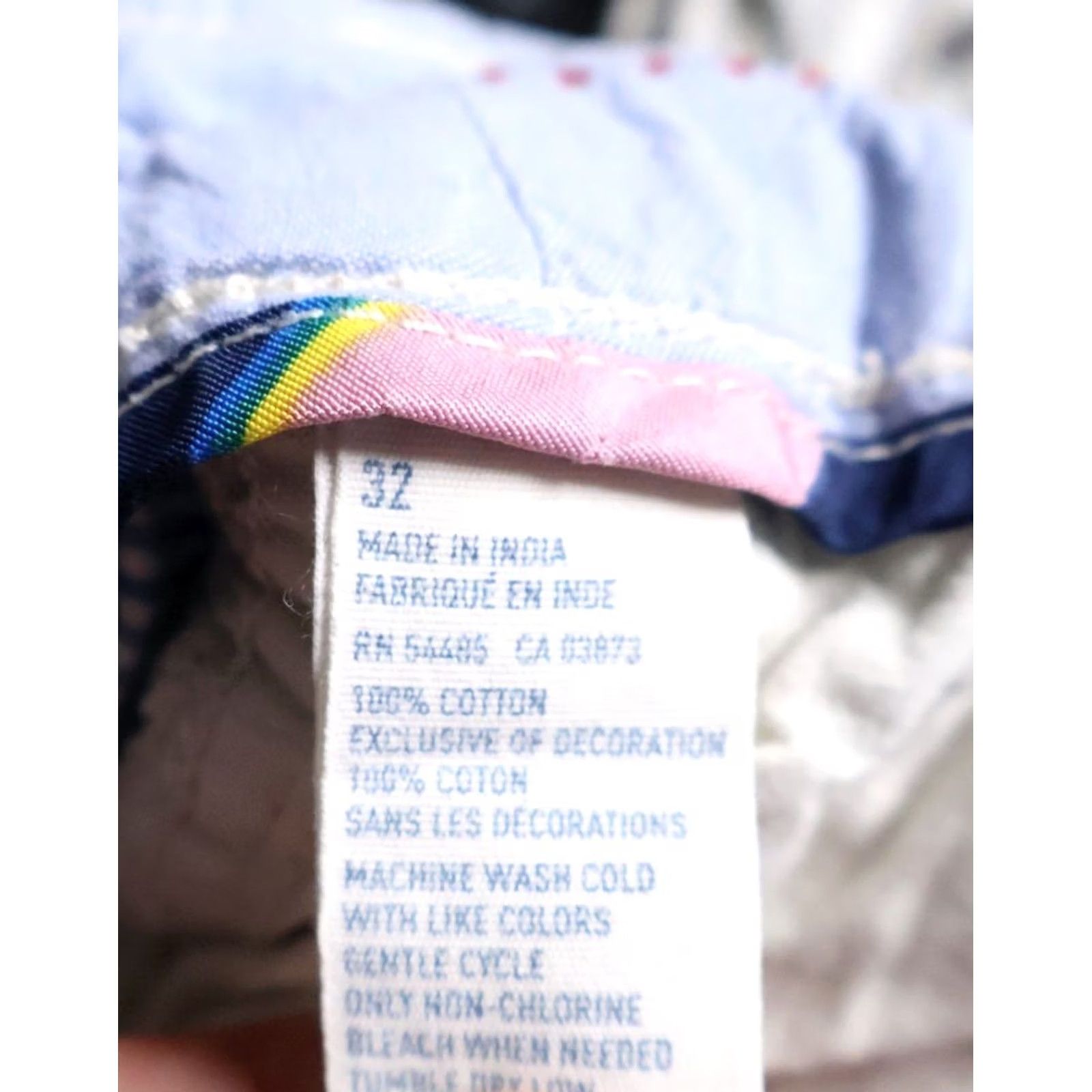 American Eagle Outfitters VINTAGE American Eagle Outfitters Patchwork Madras Shorts Men 32 x 9 White Blue Plaid Size US 32 / EU 48 - 4 Thumbnail