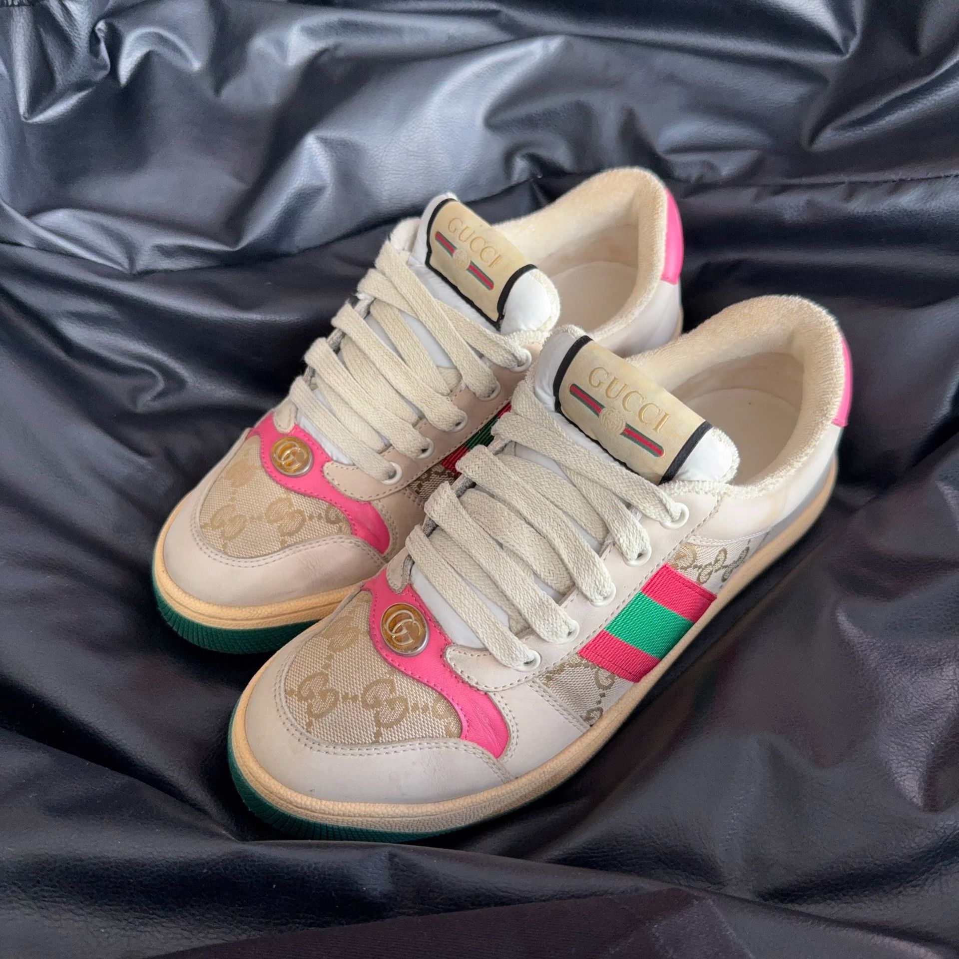 Gucci Gucci Lowtop Sneakers 37 Women Size US 6.5 / IT 36.5 - 1 Thumbnail