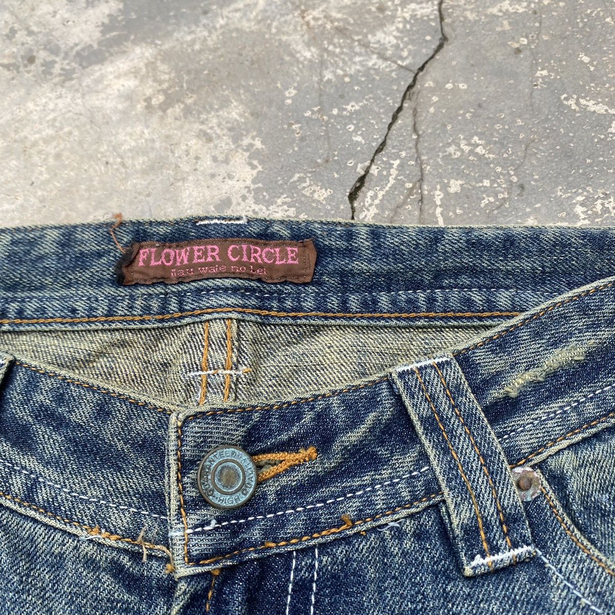 Japanese Brand FLOWER CIRCLE Distressed Flare Size US 32 / EU 48 - 7 Thumbnail