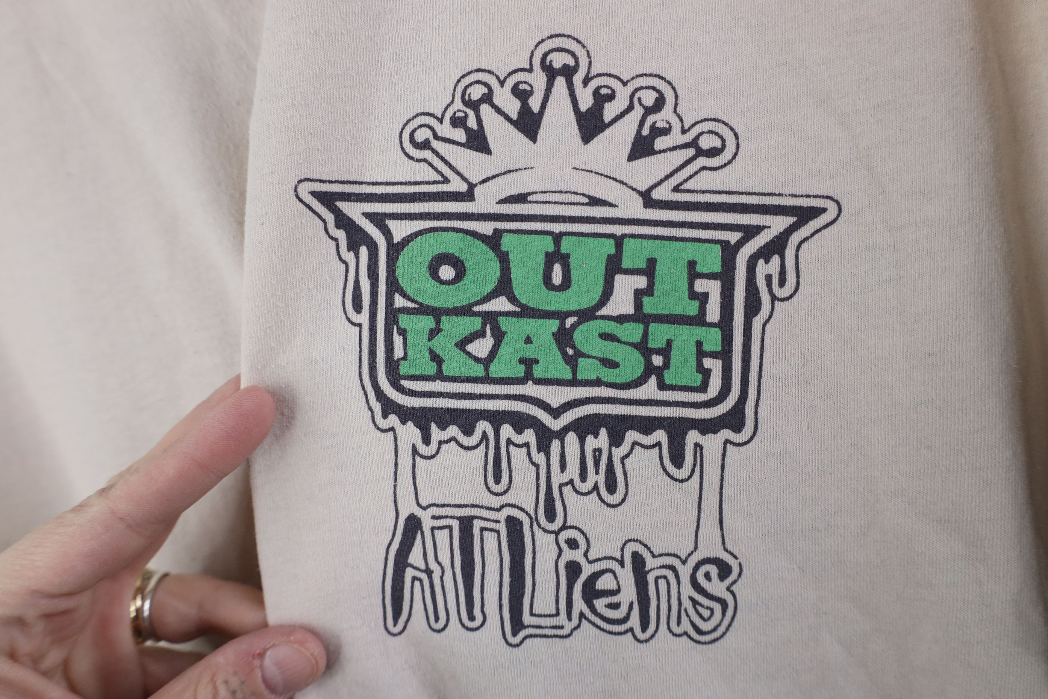 Vintage Y2K Streetwear Outkast Band Short Sleeve T-Shirt Pink Size US XL / EU 56 / 4 - 4 Thumbnail