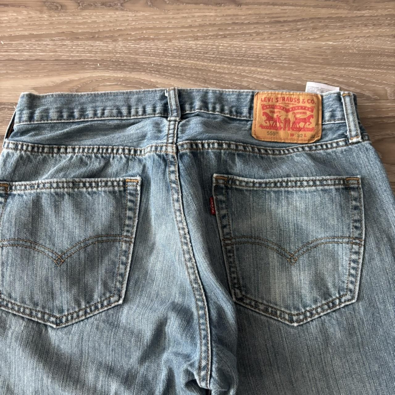 Levi's Crazy Vintage Y2K/2000s Levis Medium Wash Essential Denim Jeans! 31x31 Size US 31 - 7 Thumbnail