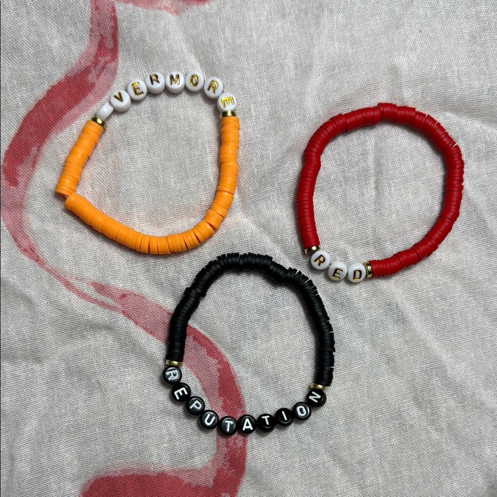 Designer Colorful Beaded Bracelets Set friendship bracelets Size ONE SIZE - 1 Thumbnail