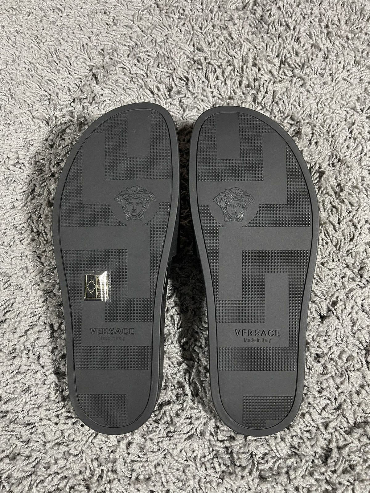 Versace Versace Smile Face Slipper Slide Sandal Size US 9.5 / EU 42-43 - 4 Thumbnail
