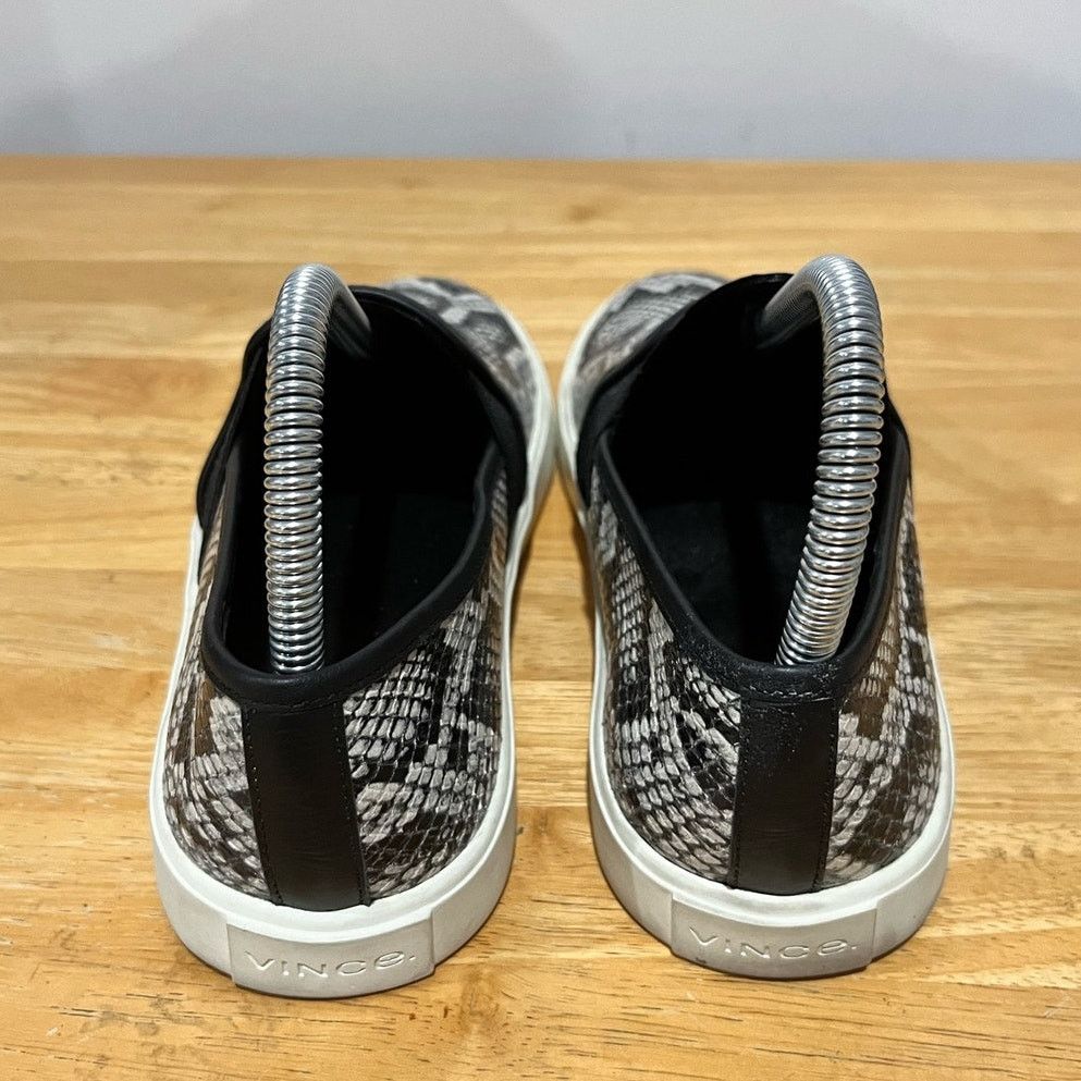 Vince Vince Slip On Shoes Womens 7 Gray Leather Snake Print Casual Size US 7 / IT 37 - 4 Thumbnail