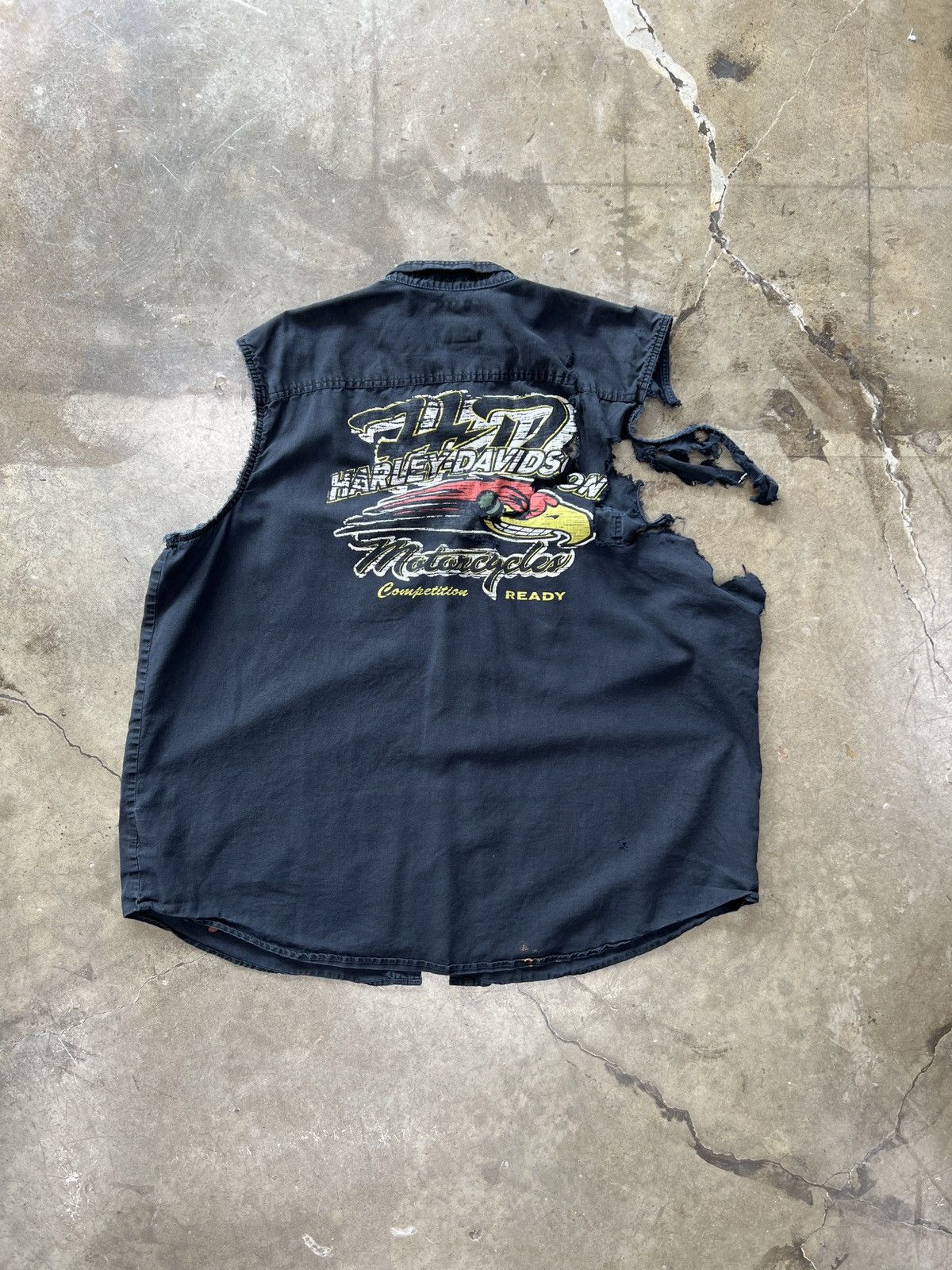 Harley Davidson × Vintage Vintage Thrashed Harley Davidson Motorcycle Vest Shirt 3XL Size US XXL / EU 58 / 5 - 2 Thumbnail