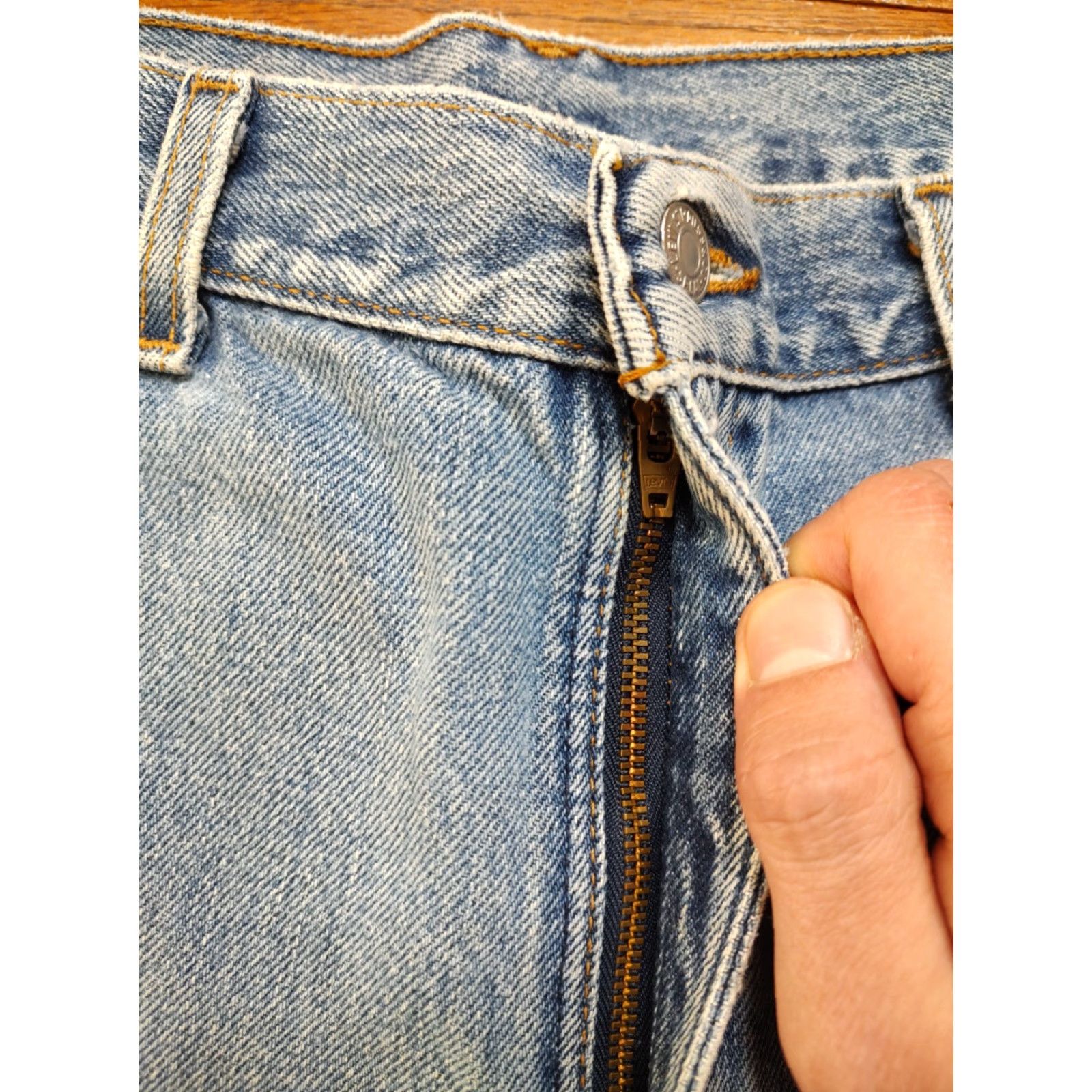 Levi's VINTAGE Levi's Jeans 550 Relaxed Fit Tapered Leg 20W Womens Blue USA Made 36x31 90s Retro Size 42" / US 20 - 5 Thumbnail